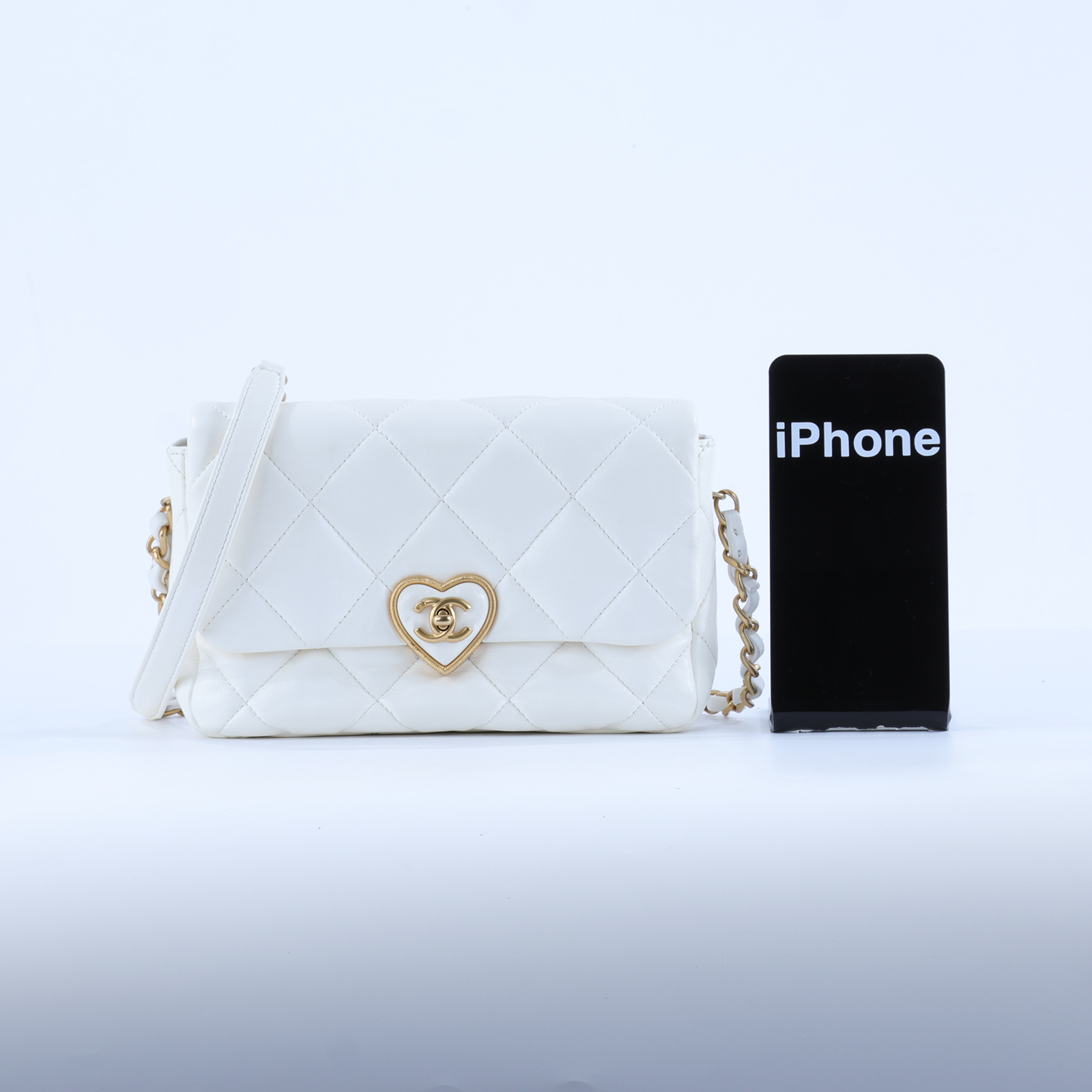 香奈兒 CHANEL CF Flap Bag  肩背 斜背包 AS3986 晶片款 白金羊愛心掀蓋包 無附屬品
