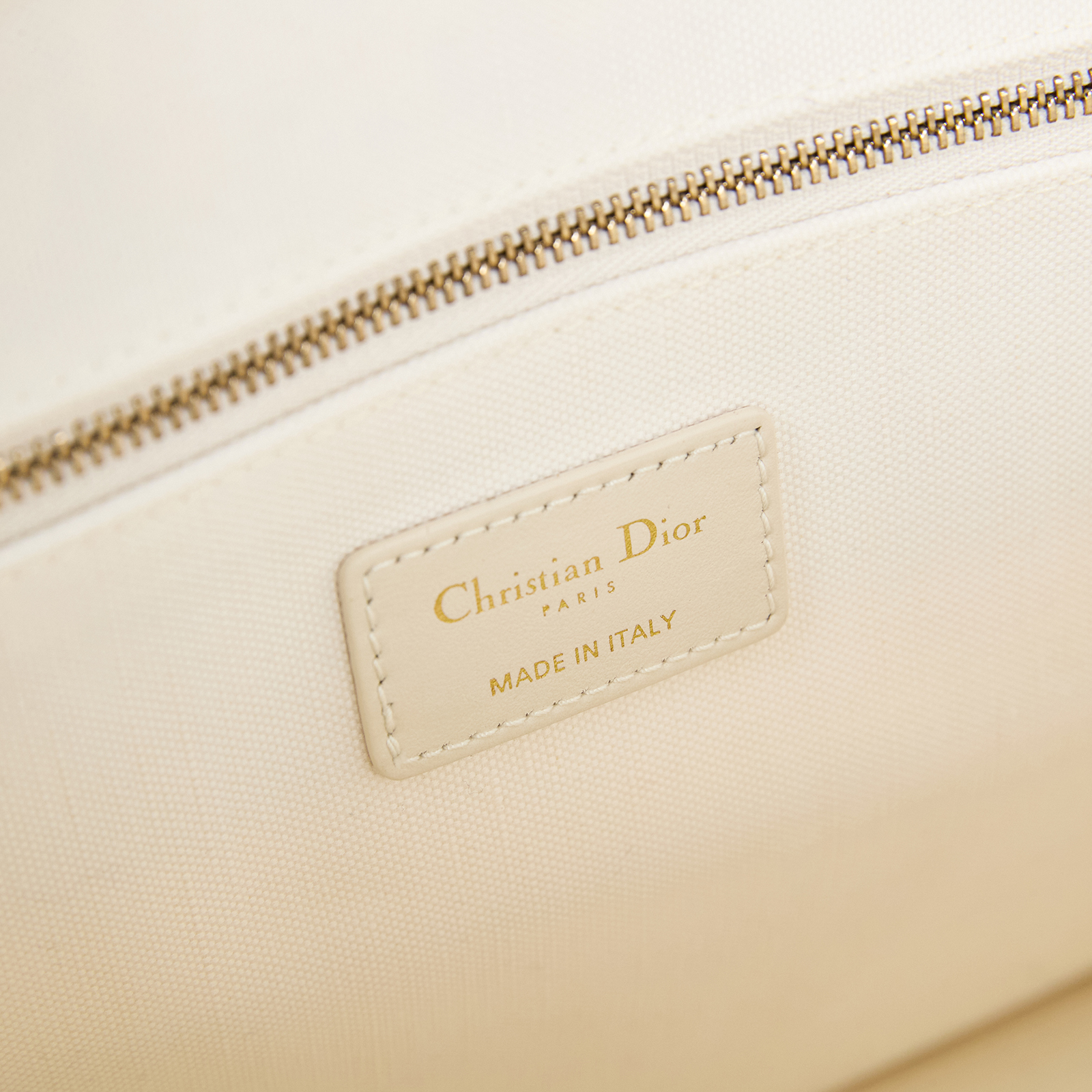 迪奧 CHRISTIAN DIOR Book Tote 托特包 中型 M1324CZDL  原廠盒子/防塵袋/背帶/保證卡