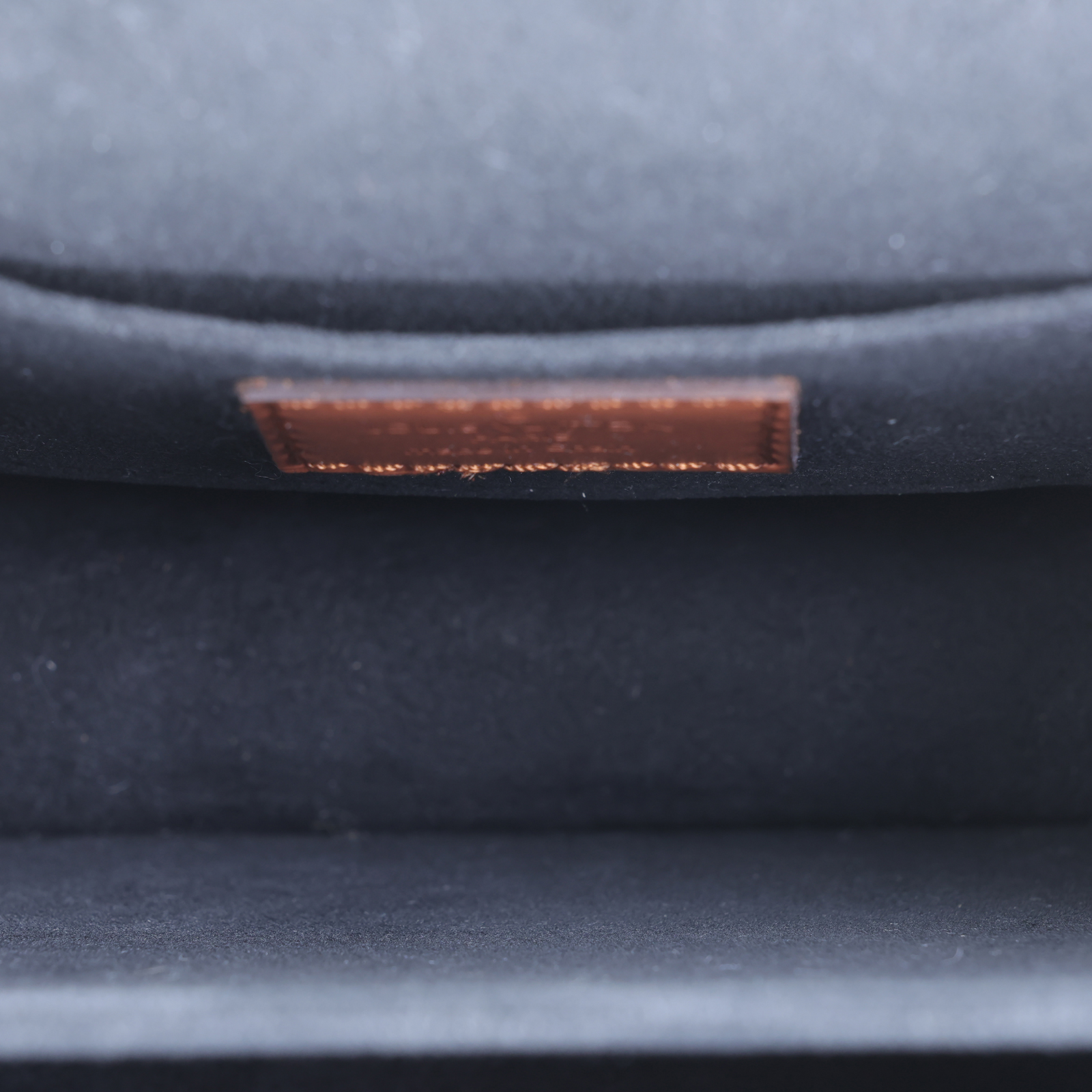 路易威登 LOUIS VUITTON Mini Dauphine 達芙妮 Reverse皮革飾邊 帆布肩背 斜背包 M45959 晶片款  原廠盒子/防塵袋/背帶