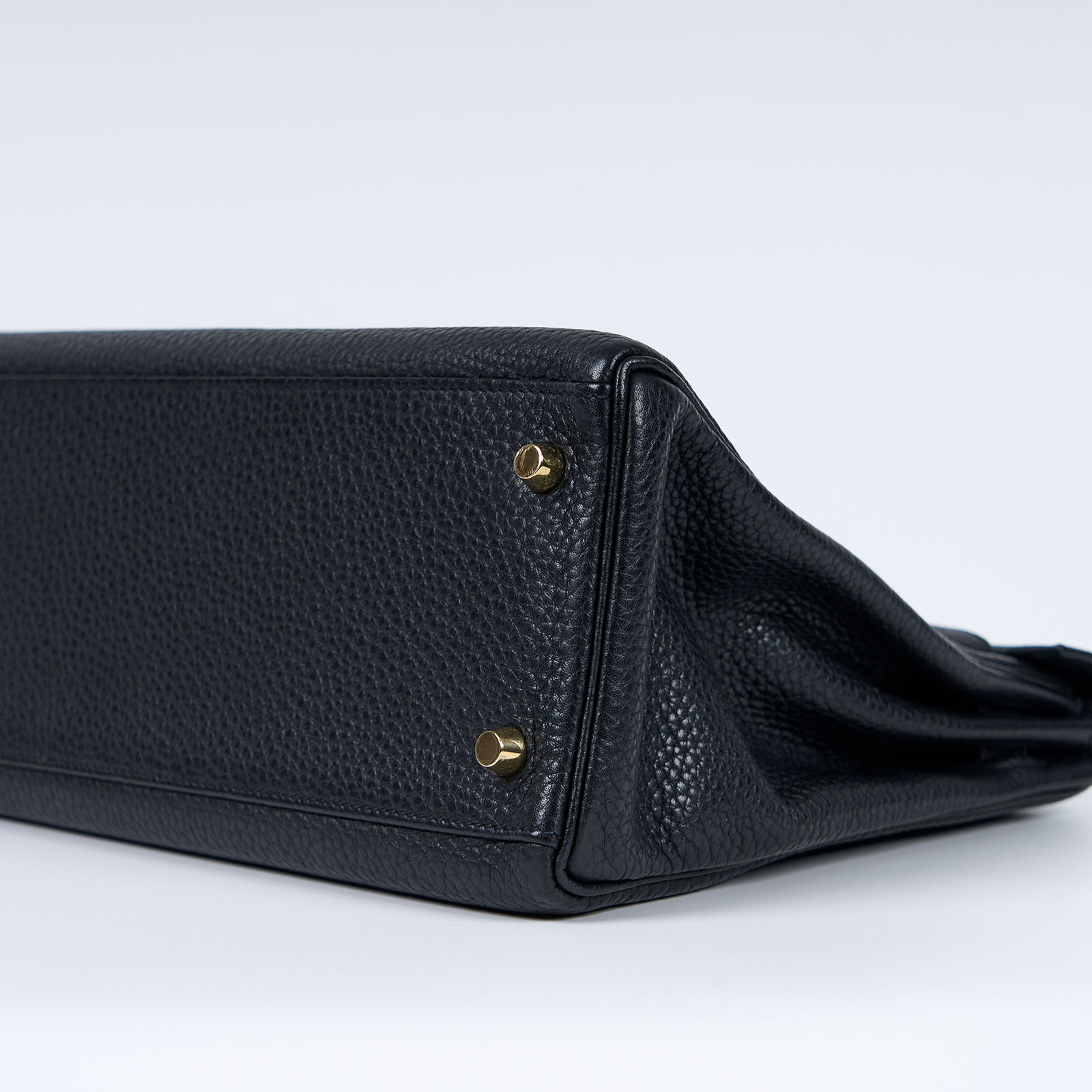 愛馬仕 Hermes Kelly Bag 凱莉包 32 KL32 T 010 AB T刻黑金KELLY 32 防塵袋/鎖組/背帶/雨衣