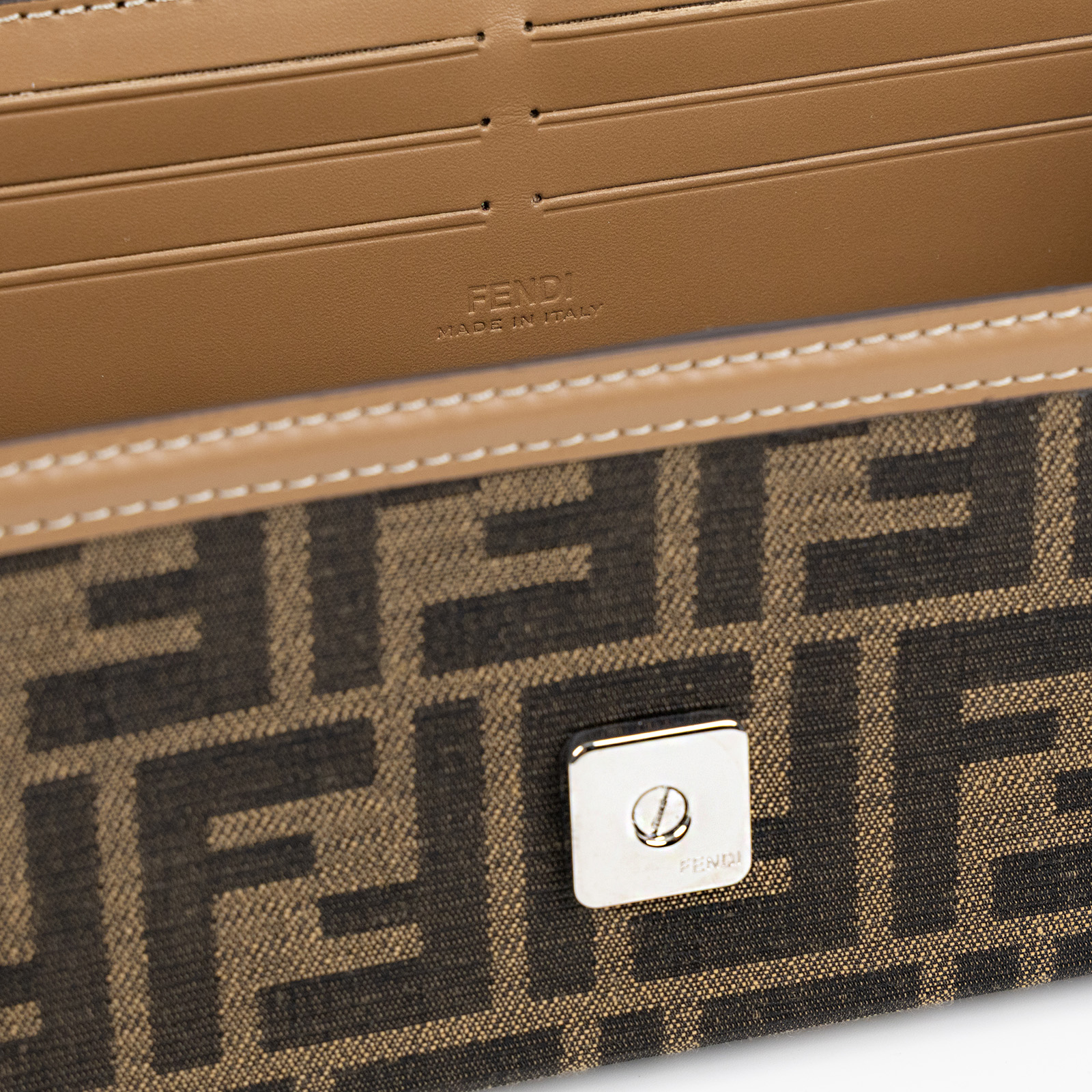 芬迪 FENDI FF Baguette Soft Trunk 手提 斜背包 7VA565AFBV 咖FF SOFT TRUNK BAGUETTE 防塵袋/背帶