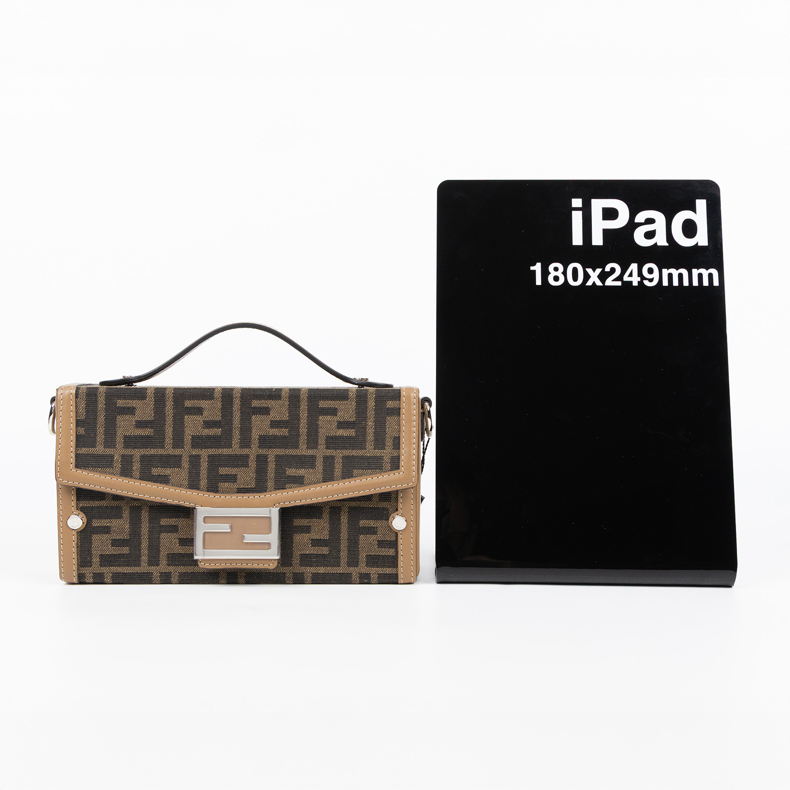 芬迪 FENDI FF Baguette Soft Trunk 手提 斜背包 7VA565AFBV 咖FF SOFT TRUNK BAGUETTE 防塵袋/背帶