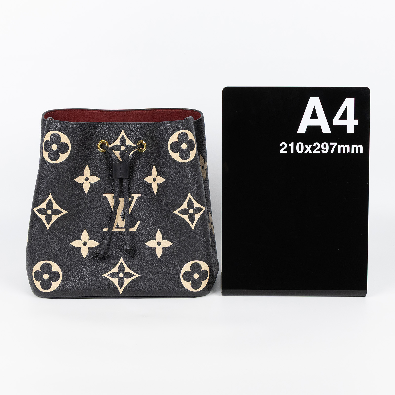 路易威登 LOUIS VUITTON NéoNoé MM 皮革 肩背 水桶包 黑色/奶油色 M45497 晶片款 黑NEONOE MM 防塵袋