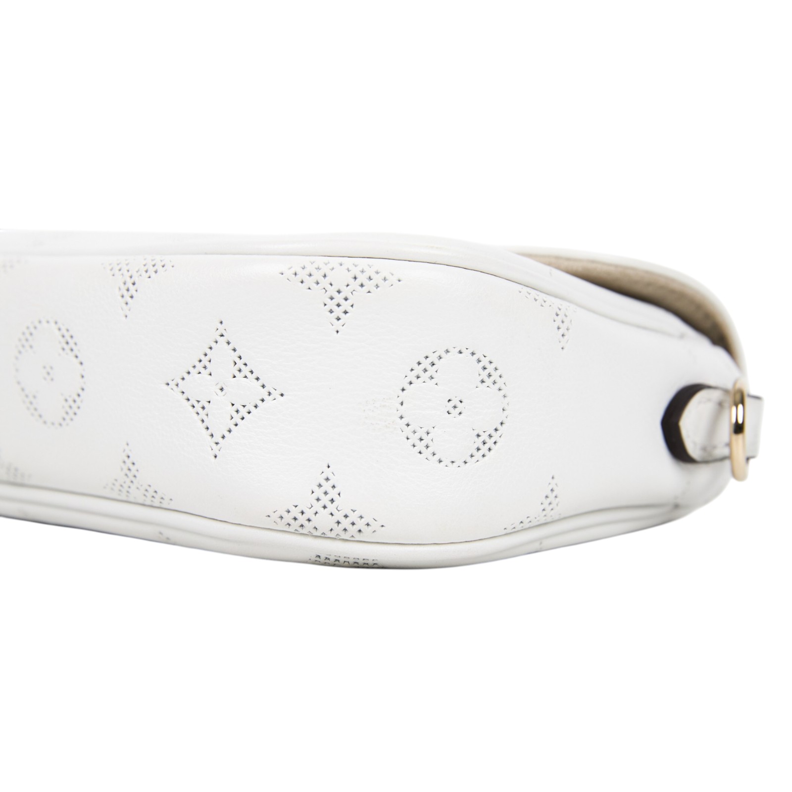 路易威登 LOUIS VUITTON Wallet on Chain Ivy 肩背包 手拿包 M11299 晶片款 白WOC IVY 無附屬品