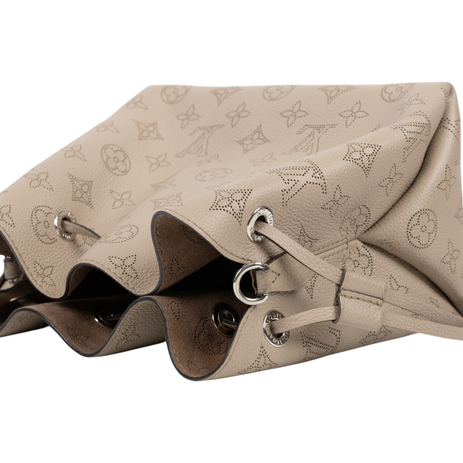 路易威登 LOUIS VUITTON Bella 水桶袋 手提包 灰色 M57201 晶片款 灰鏤空原花BELLA水桶包 原廠盒子/防塵袋/背帶2/小袋