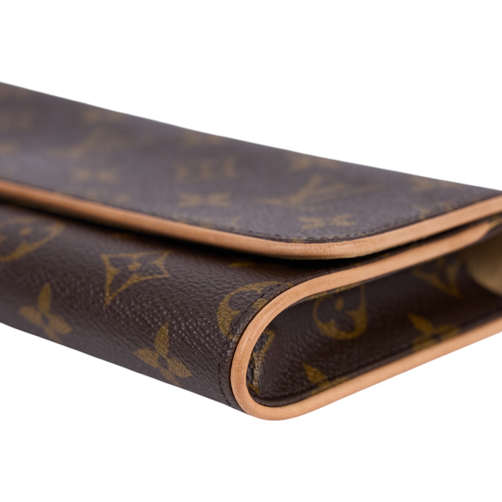 路易威登 LOUIS VUITTON Pochette GM 手拿 肩背包  M51852  原廠盒子/防塵袋/購買證明正本/背帶