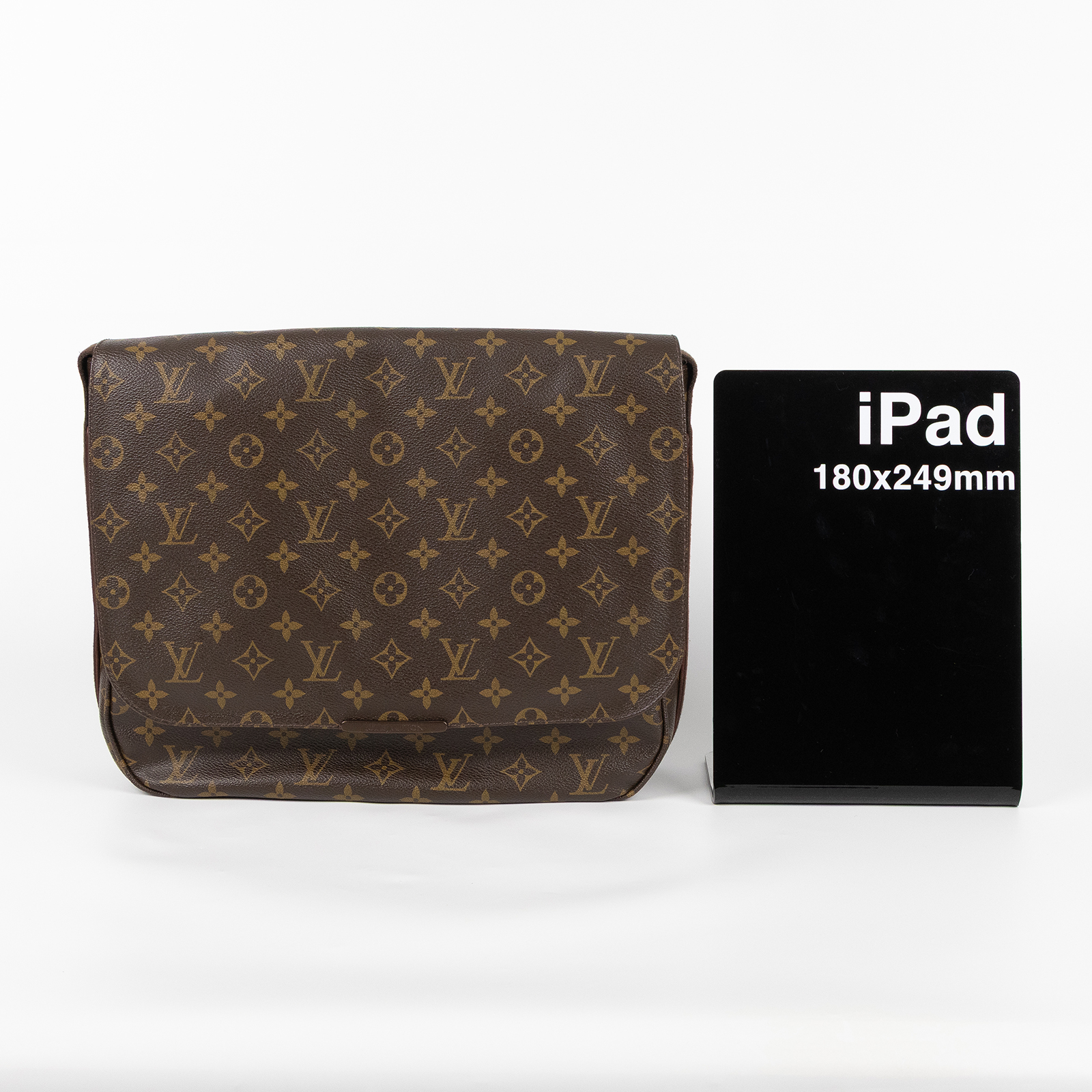 路易威登 LOUIS VUITTON Jake Messenger MM 斜背 郵差包 信差包 經典帆布 M97038  購買證明正本/防塵袋