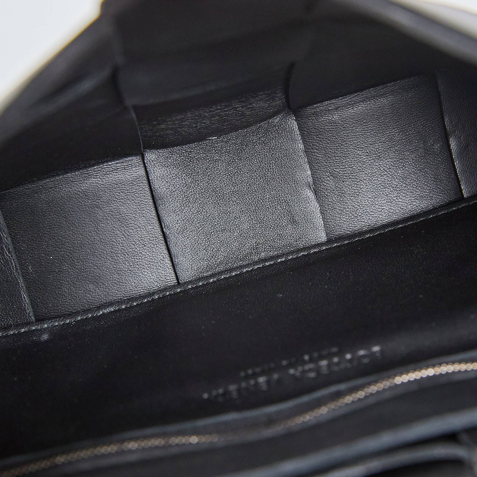 寶緹嘉 BOTTEGA VENETA Cassette 肩背包 斜背包 578004VMAY1 黑CASSETTE 3X5 防塵袋/原廠盒子