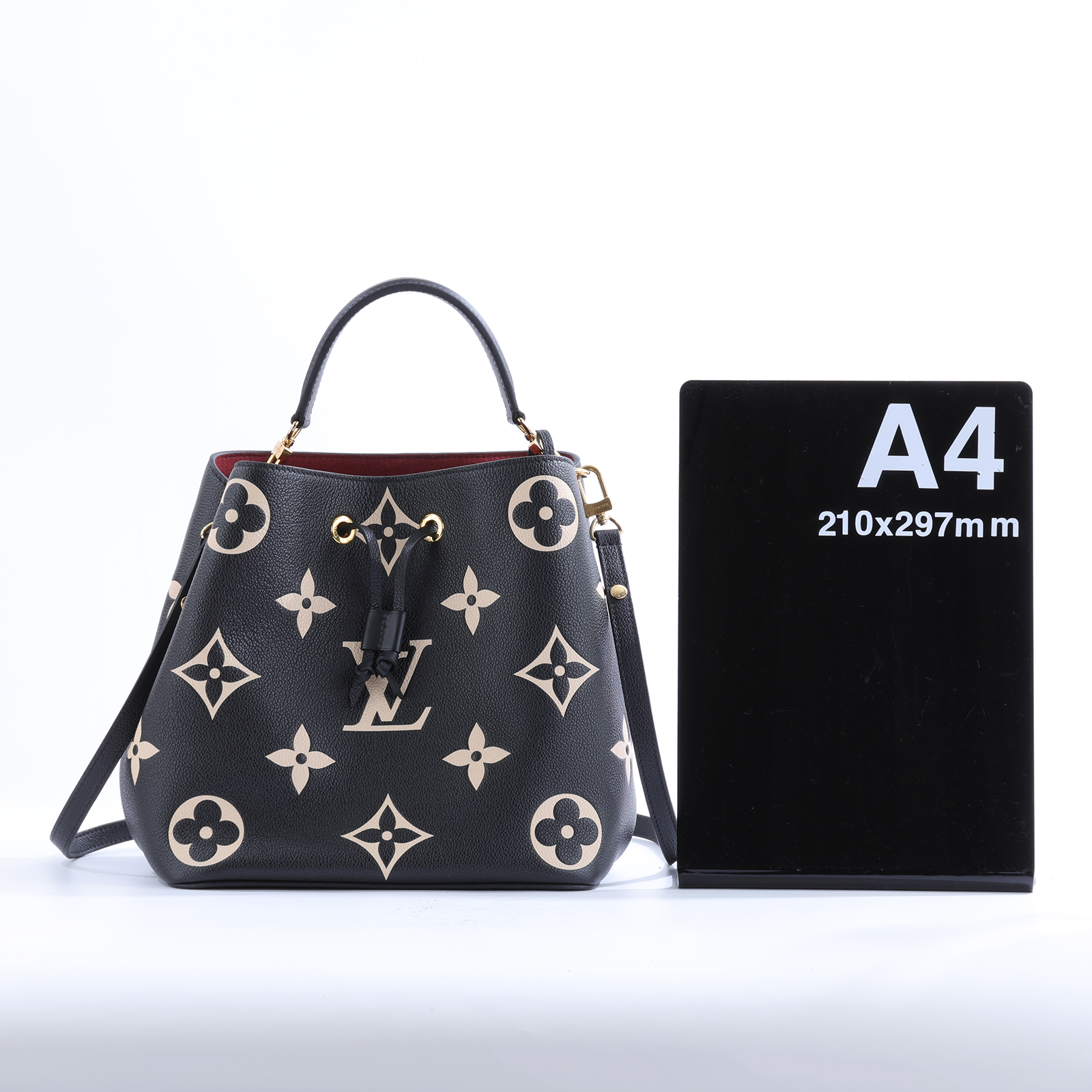 路易威登 LOUIS VUITTON NéoNoé MM 皮革 肩背 水桶包 黑色/奶油色 M45497 晶片款  背帶2/內袋/防塵袋