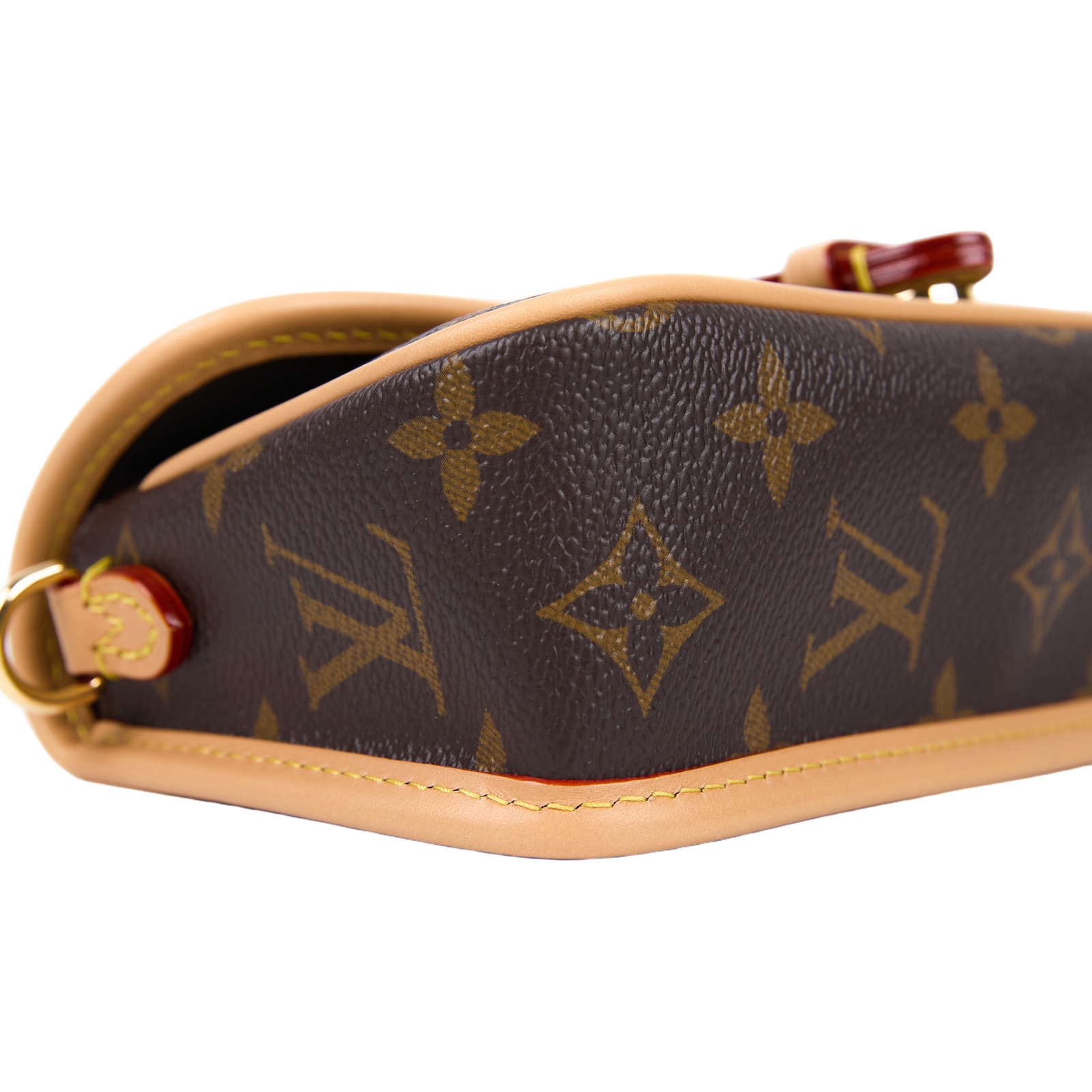 路易威登 LOUIS VUITTON Nano Diane 腋下包法棍 單肩背包 經典帆布 M83298 晶片款  原廠盒子/防塵袋/背帶