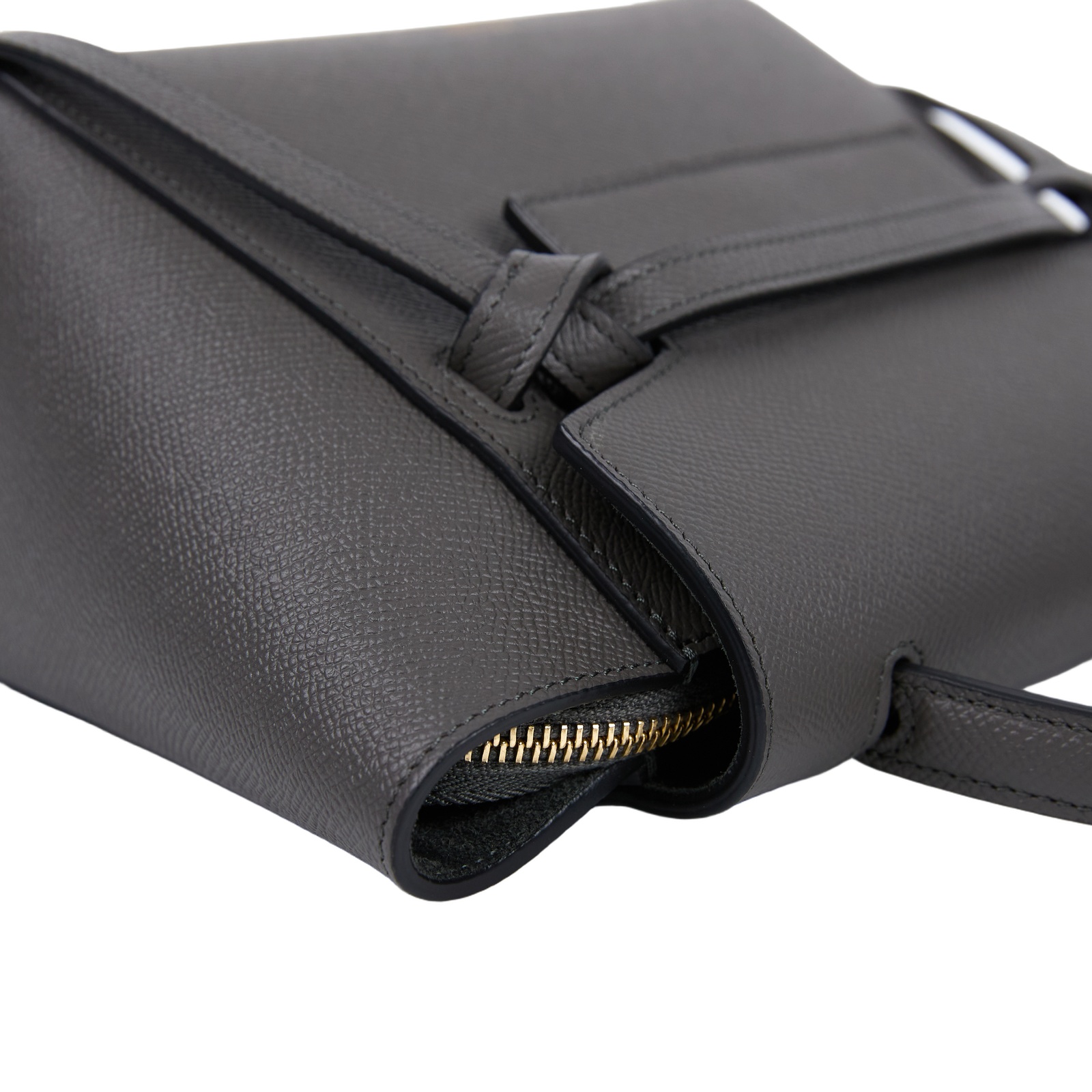思琳 CELINE 珠地小牛皮 袖珍型 Belt 手袋 189003ZVA 灰鯰魚包BELT NANO 背帶/原廠盒子/防塵袋/購買證明