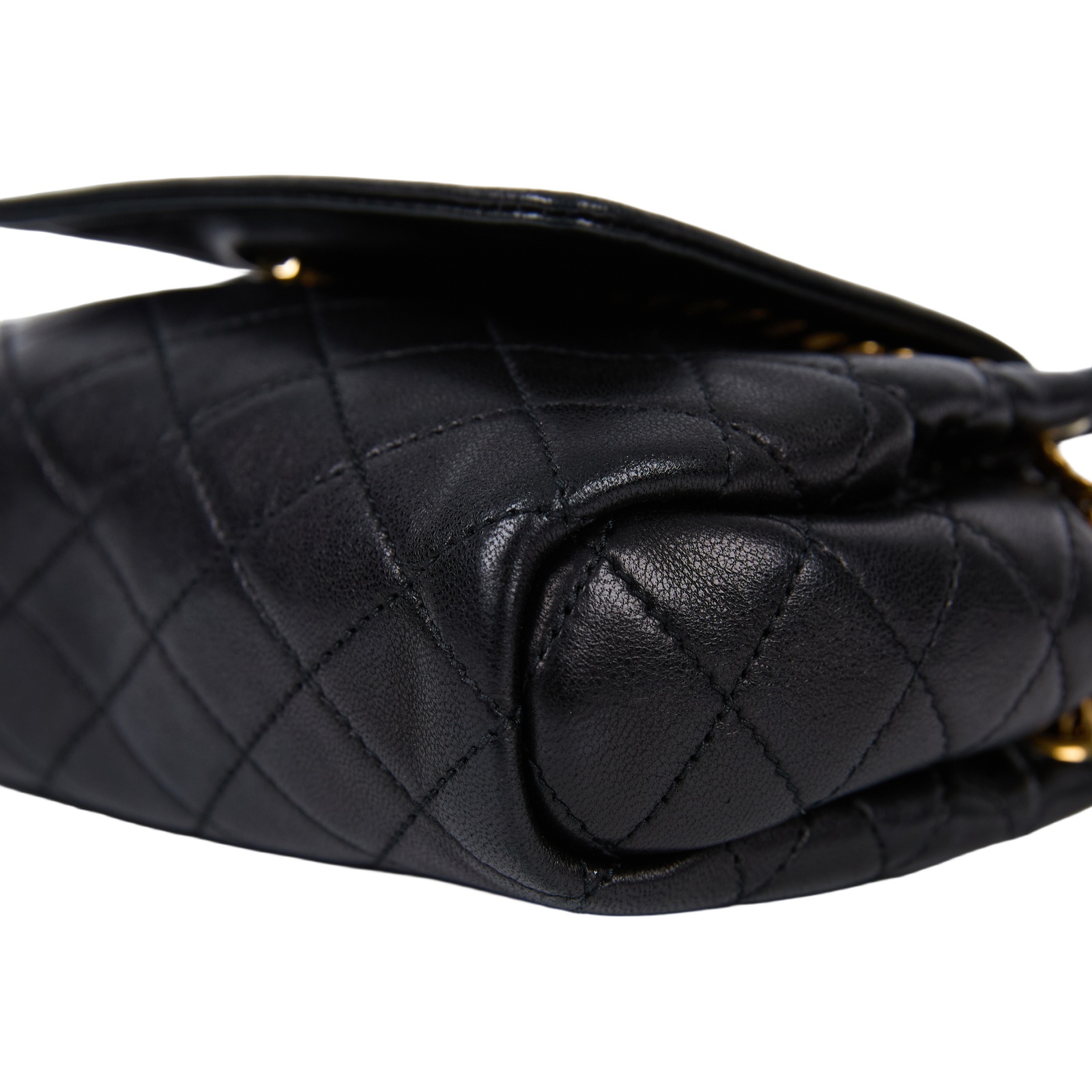 聖羅蘭 YSL SAINT LAURENT Nolia 小羊皮 迷你 手袋 肩背包 金色五金 6727381EL07 黑色Nolita 無附屬品