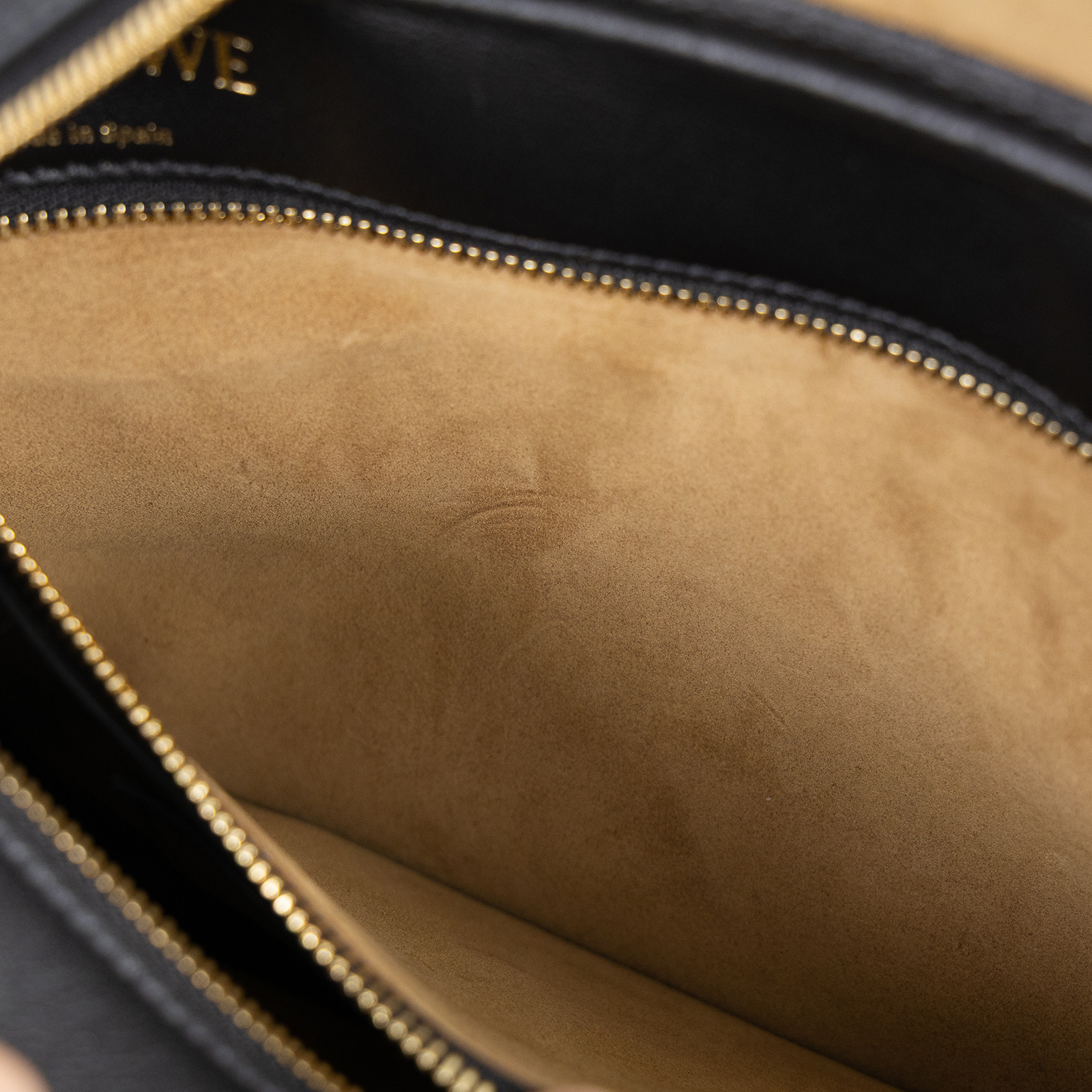 羅意威 LOEWE Amazona 28 bag 肩背 手提包 A039N08X02 黑AMAZONA28 防塵袋/背帶