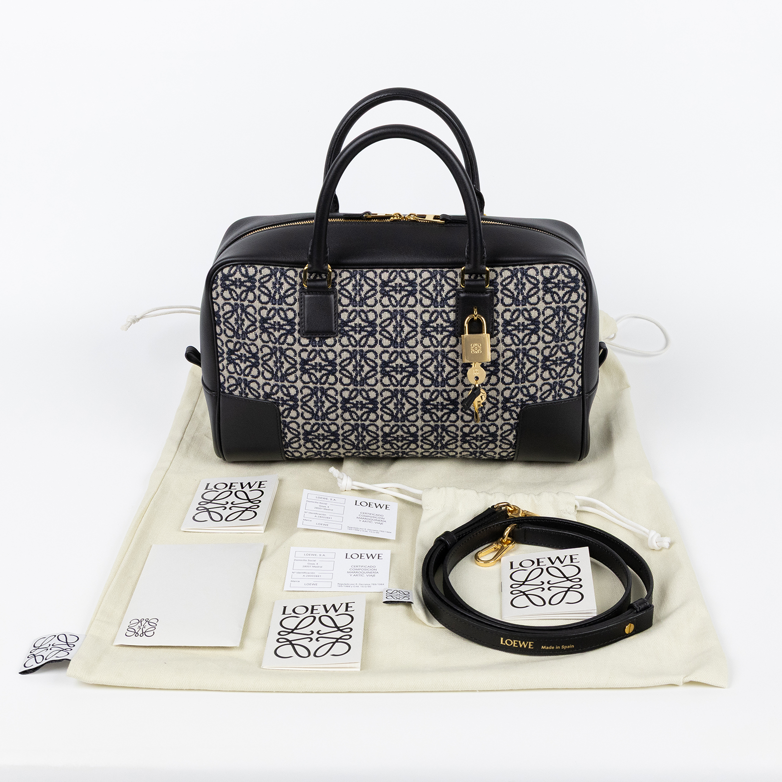 羅意威 LOEWE Amazona 28 bag 肩背 手提包 A039N08X02 黑AMAZONA28 防塵袋/背帶