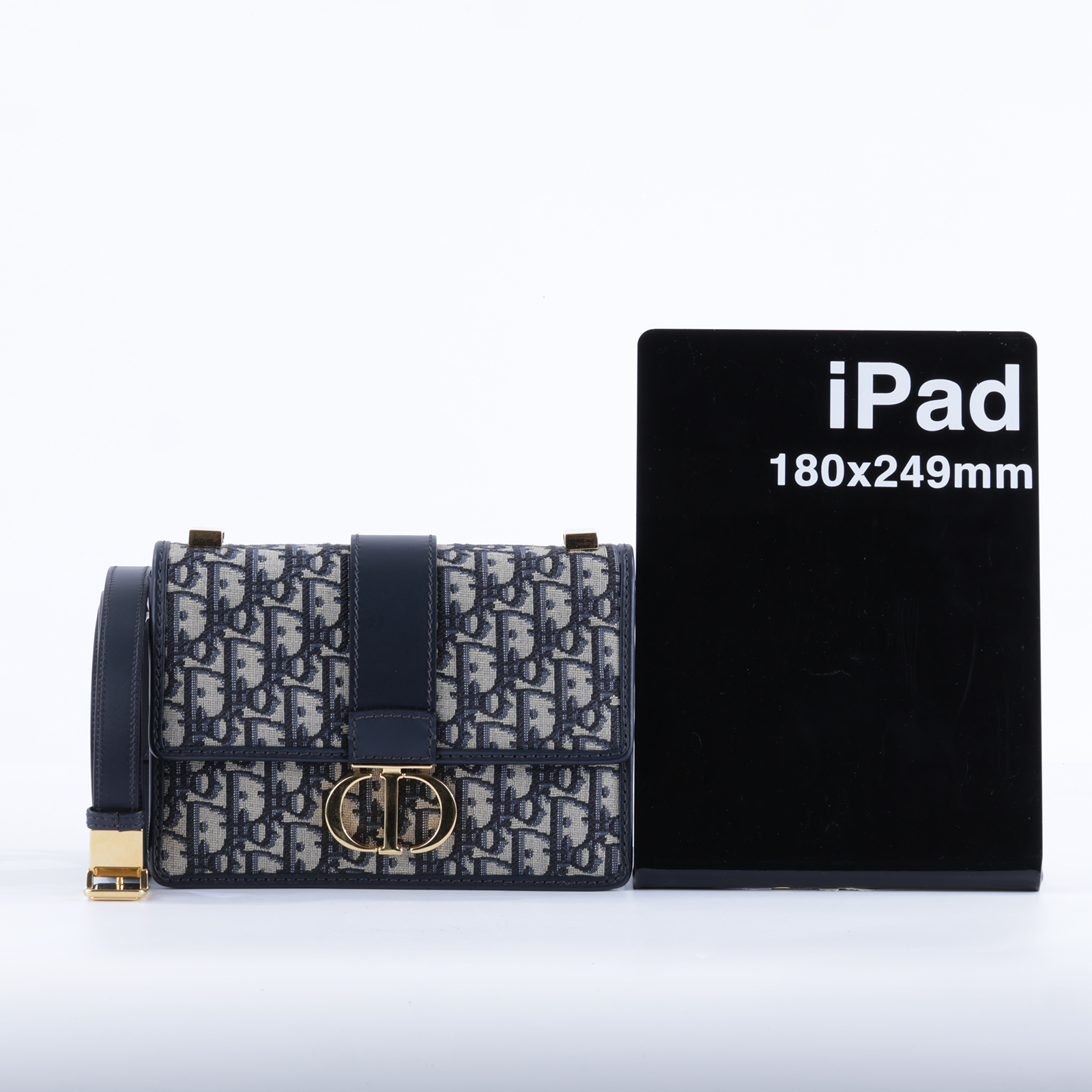 迪奧 CHRISTIAN DIOR 30 Montaigne 小型包 肩背包 斜背包 M9234UTZQ 藍緹花帆布蒙田30 防塵袋/購買證明/保證卡