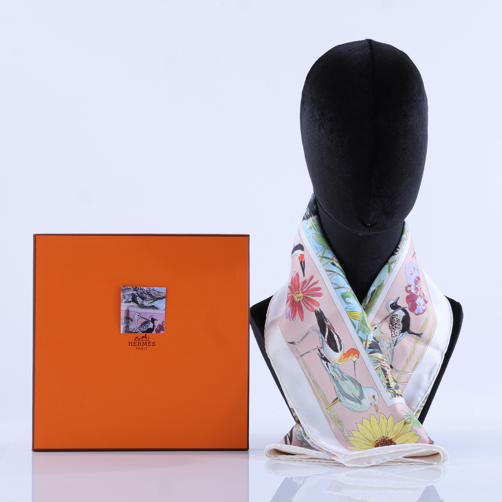 愛馬仕 Hermes Silk Carré 90 絲巾   動物園花園90 原廠盒子