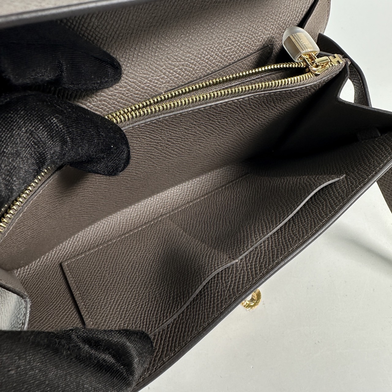 愛馬仕 Hermes Kelly to go 長夾肩背包 KLG W刻 錫器灰 KELLY TO GO 原廠盒子