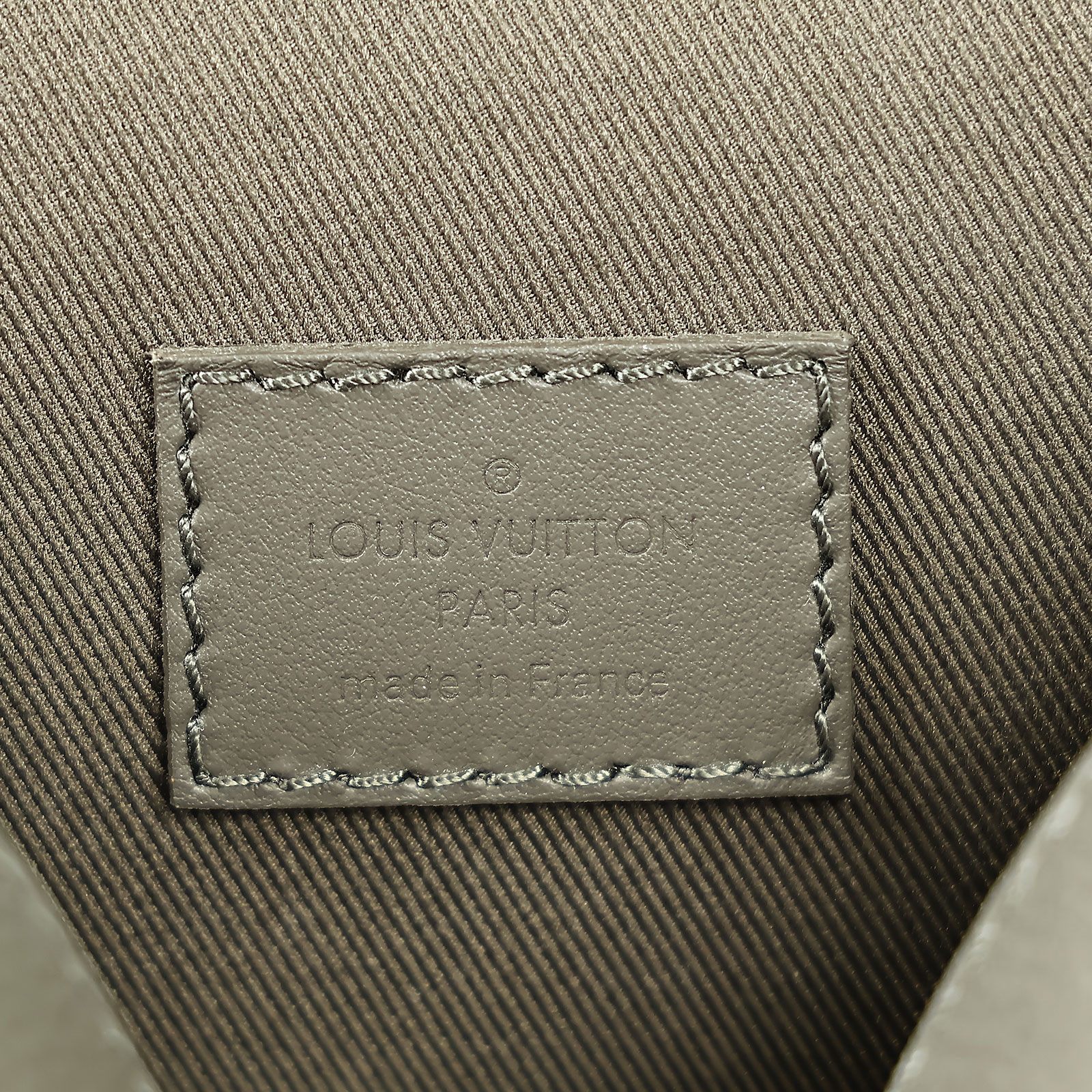 路易威登 LOUIS VUITTON 翻蓋隨身錢包 綠色 M82086 晶片款 綠翻蓋隨身錢包 無附屬品