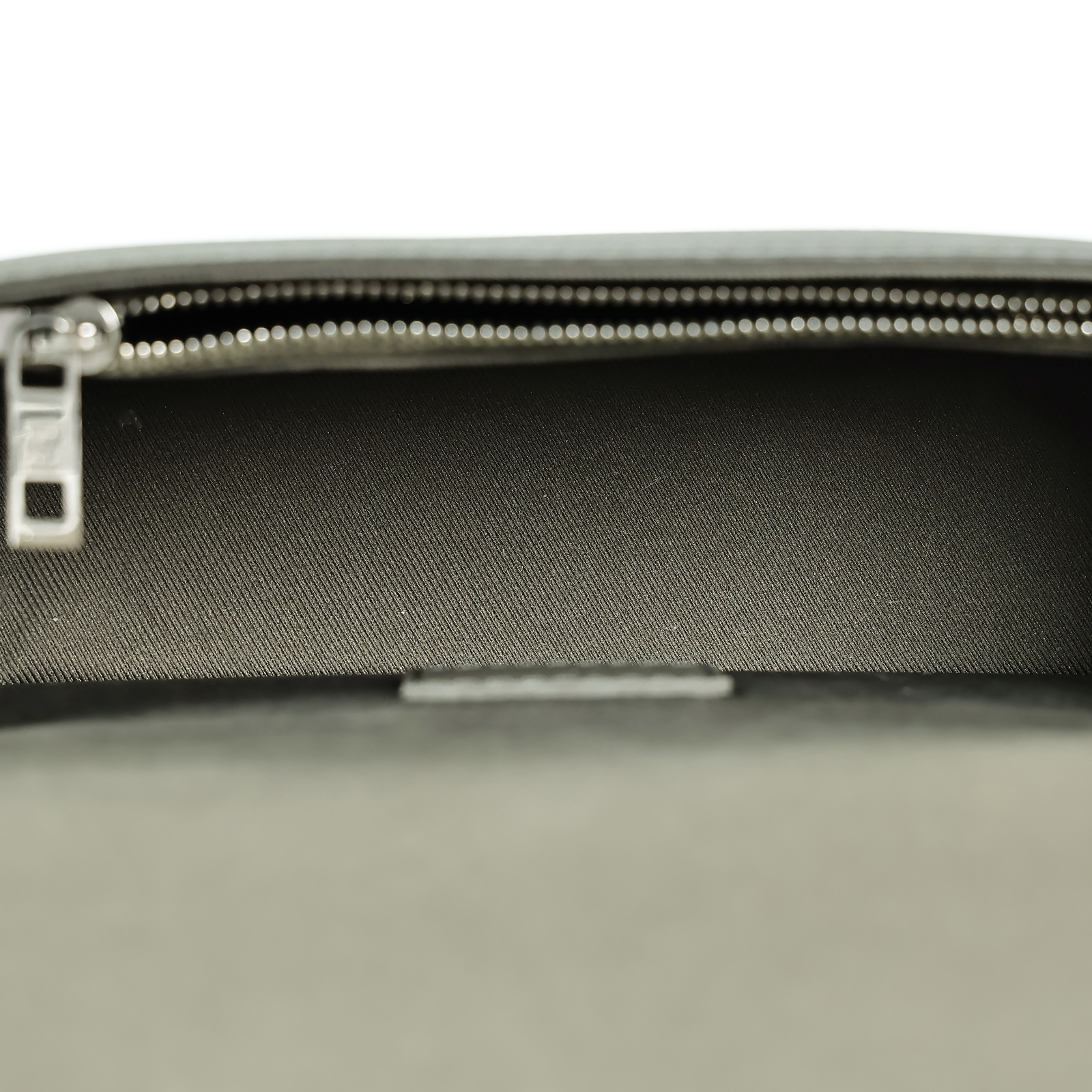 路易威登 LOUIS VUITTON 翻蓋隨身錢包 綠色 M82086 晶片款 綠翻蓋隨身錢包 無附屬品