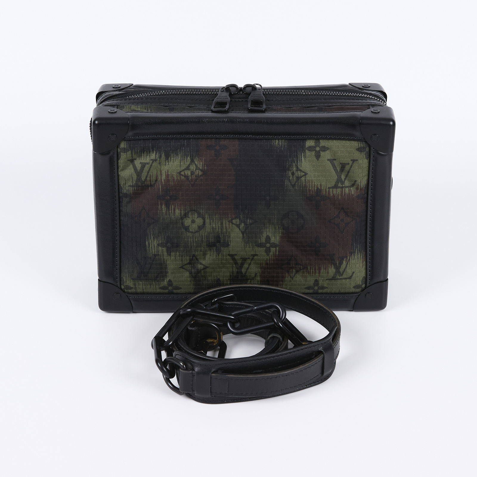 路易威登 LOUIS VUITTON Soft Trunk M56428 迷彩SOFT TRUNK 包 背帶
