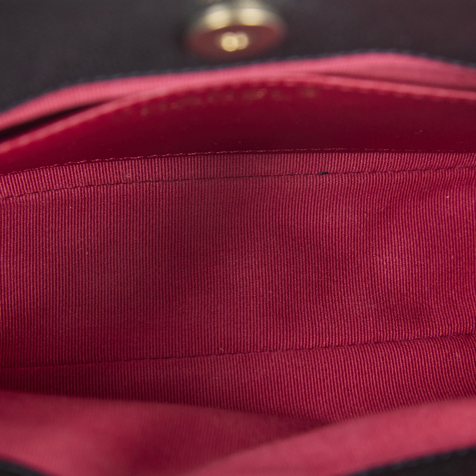 香奈兒 CHANEL 流浪包 Hobo Bag CC LOGO 斜背包 AS3710 晶片款 黑金油蠟皮天貓精靈 小號 原廠盒子/防塵袋/購買證明