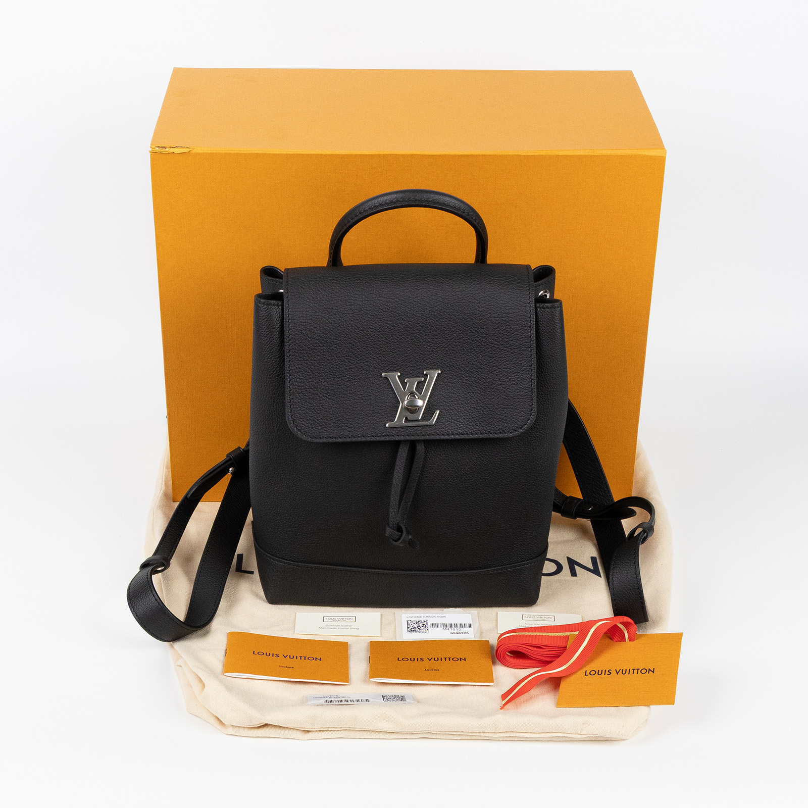 路易威登 LOUIS VUITTON Lockme Backpack 翻蓋 束口 後背包 M41815 黑LOCKME後背包 原廠盒子/防塵袋