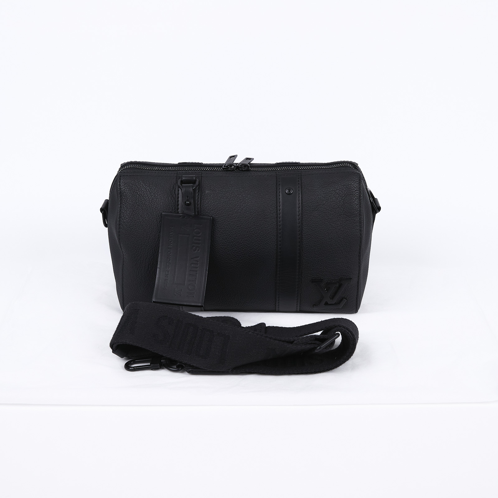 路易威登 LOUIS VUITTON City Keepall 肩背 波士頓包 黑色 M59255 晶片款 黑CITY KEEPALL 無附屬品