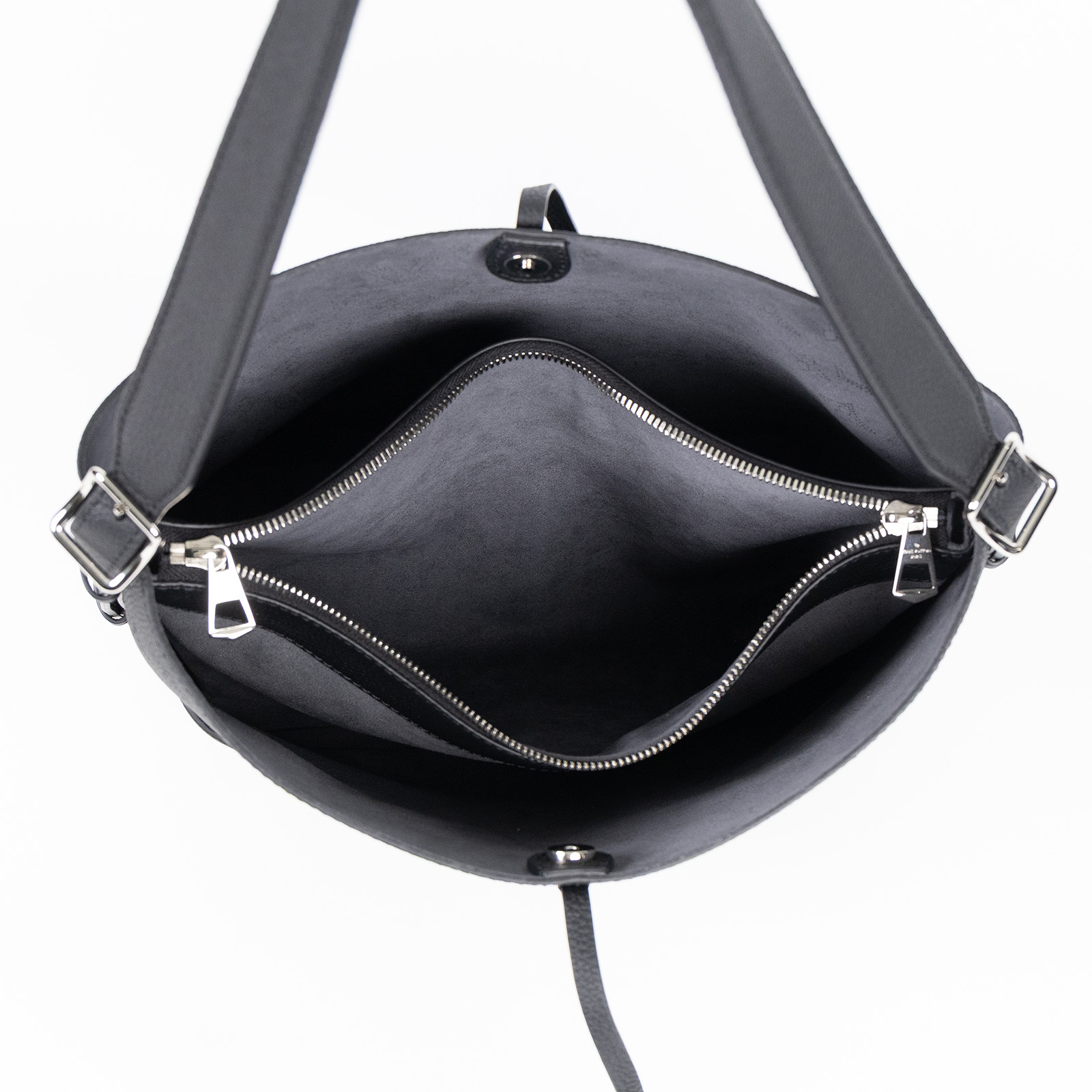 路易威登 LOUIS VUITTON Flore 肩背包 黑色 M12139 晶片款 黑Flore Mahina 防塵袋/購買證明