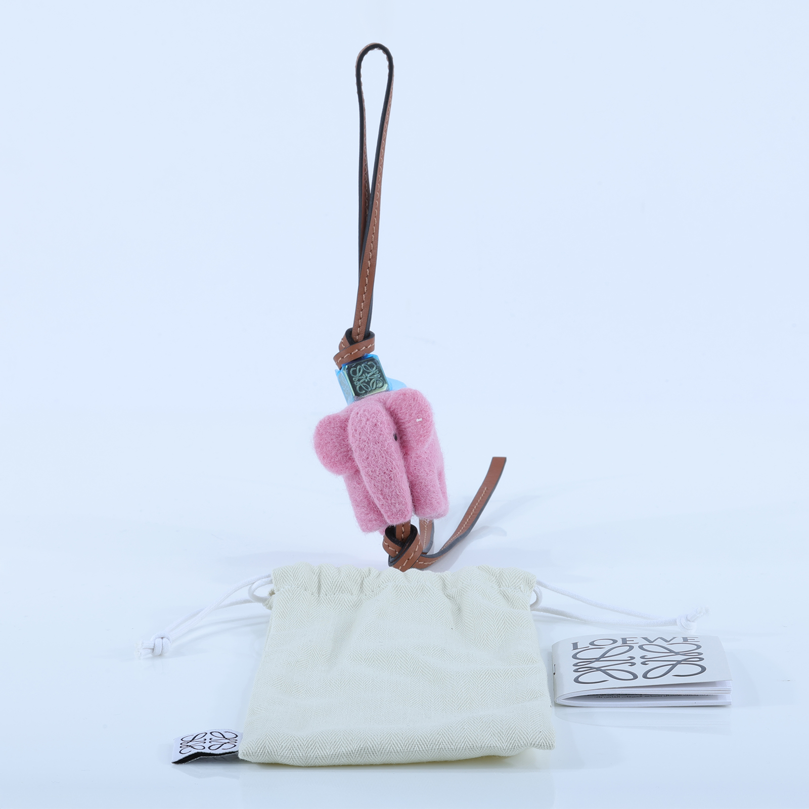 羅意威 LOEWE 大象造型吊飾 C880232X03 粉羊毛氈大象吊飾 防塵袋