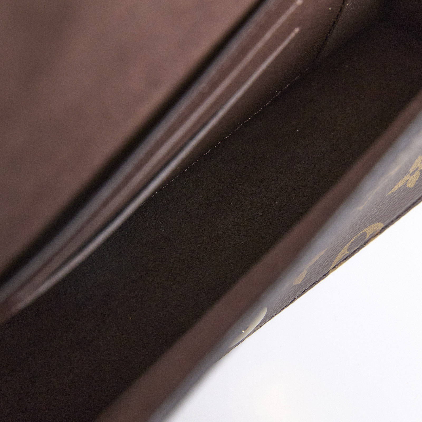 路易威登 LOUIS VUITTON Wallet On Chain Lily 三合一 斜挎包 經典原花 帆布 錢包 M82509 晶片款  原廠盒子/防塵袋/購買證明/背帶