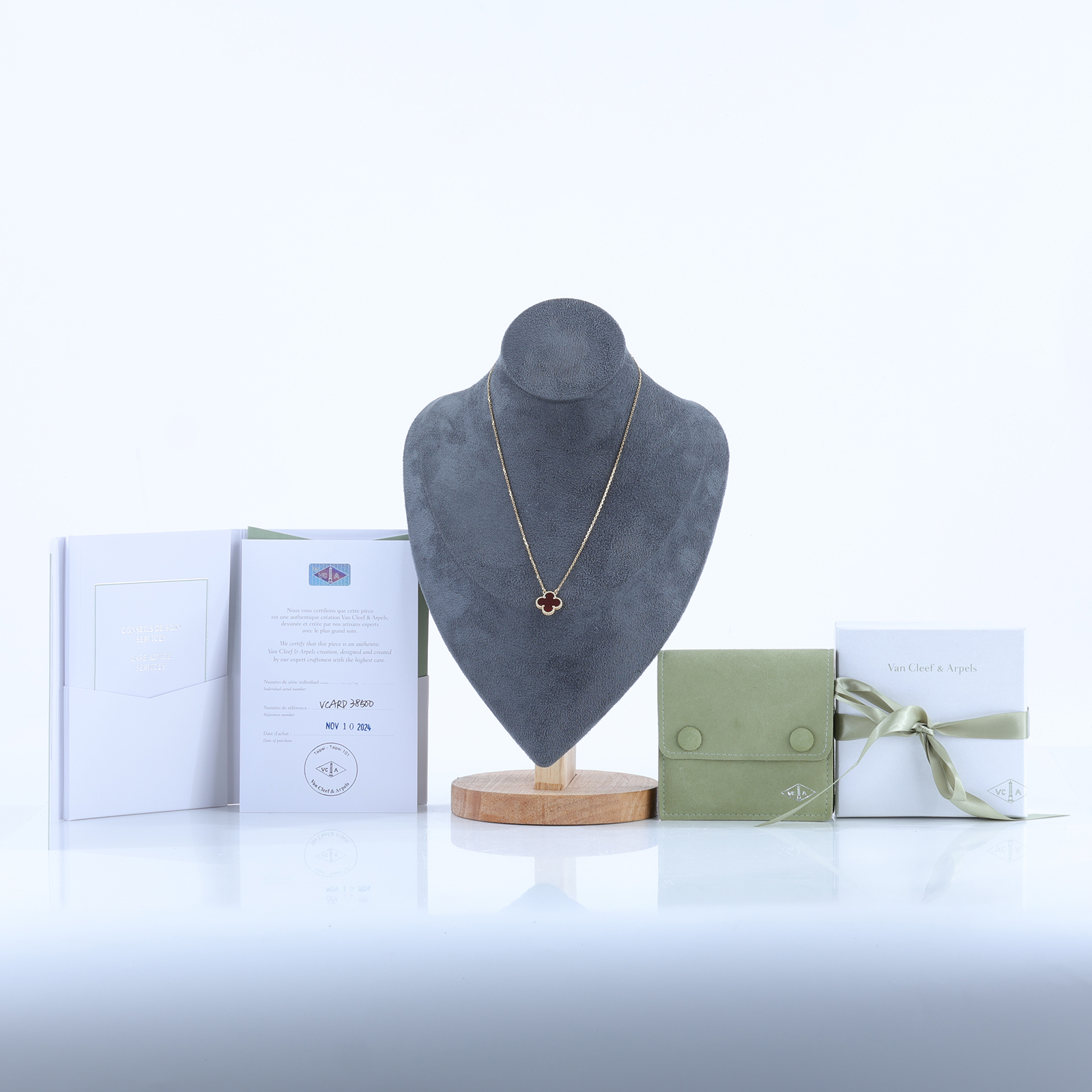 梵克雅寶 Van Cleef & Arpels Vintage Alhambra 吊墜 小型 VCARD38500 YG 紅玉隨項鍊 原廠盒子/防塵袋/保書