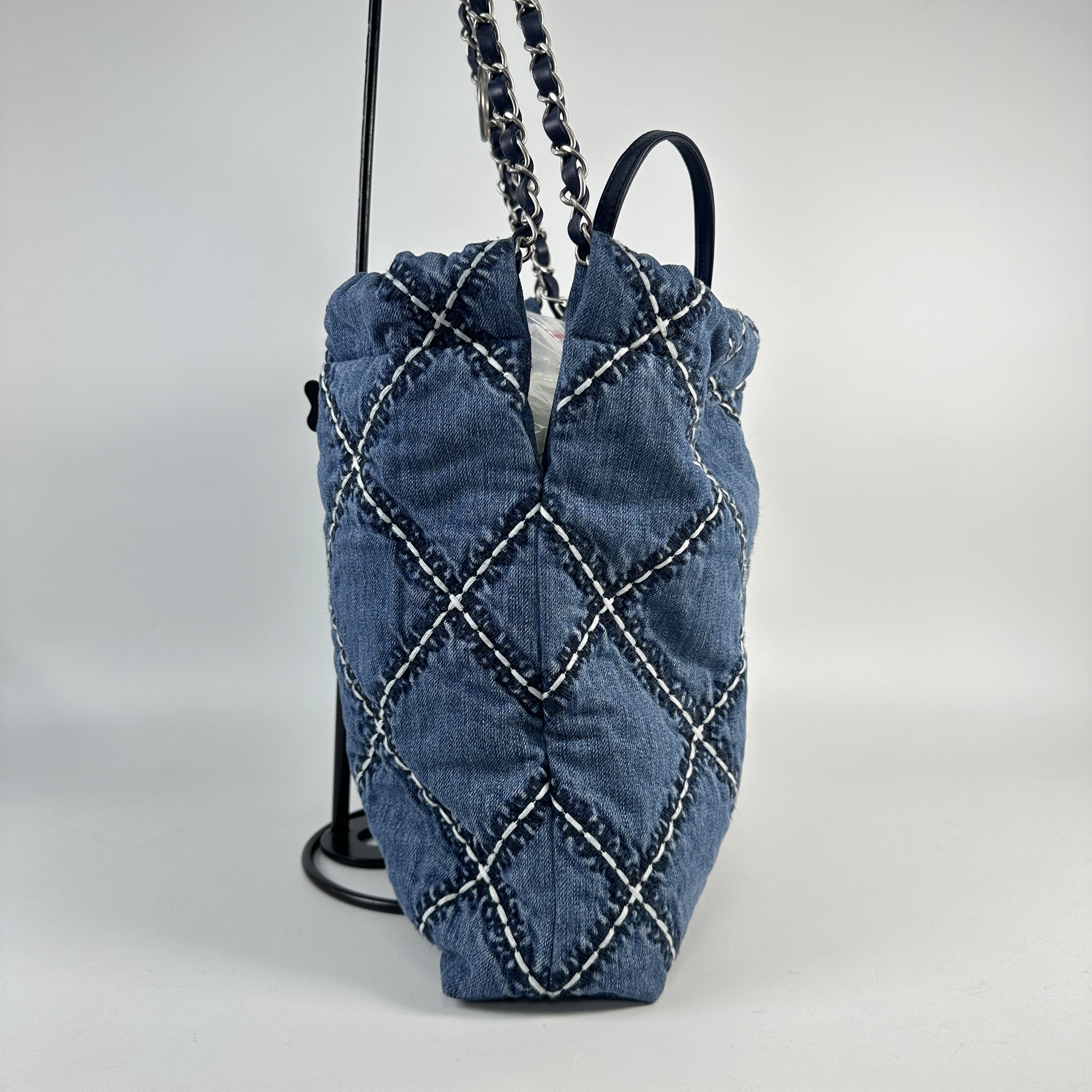 香奈兒 CHANEL 22 小型 束口包  晶片款 牛仔22 小號 原廠盒子/防塵袋