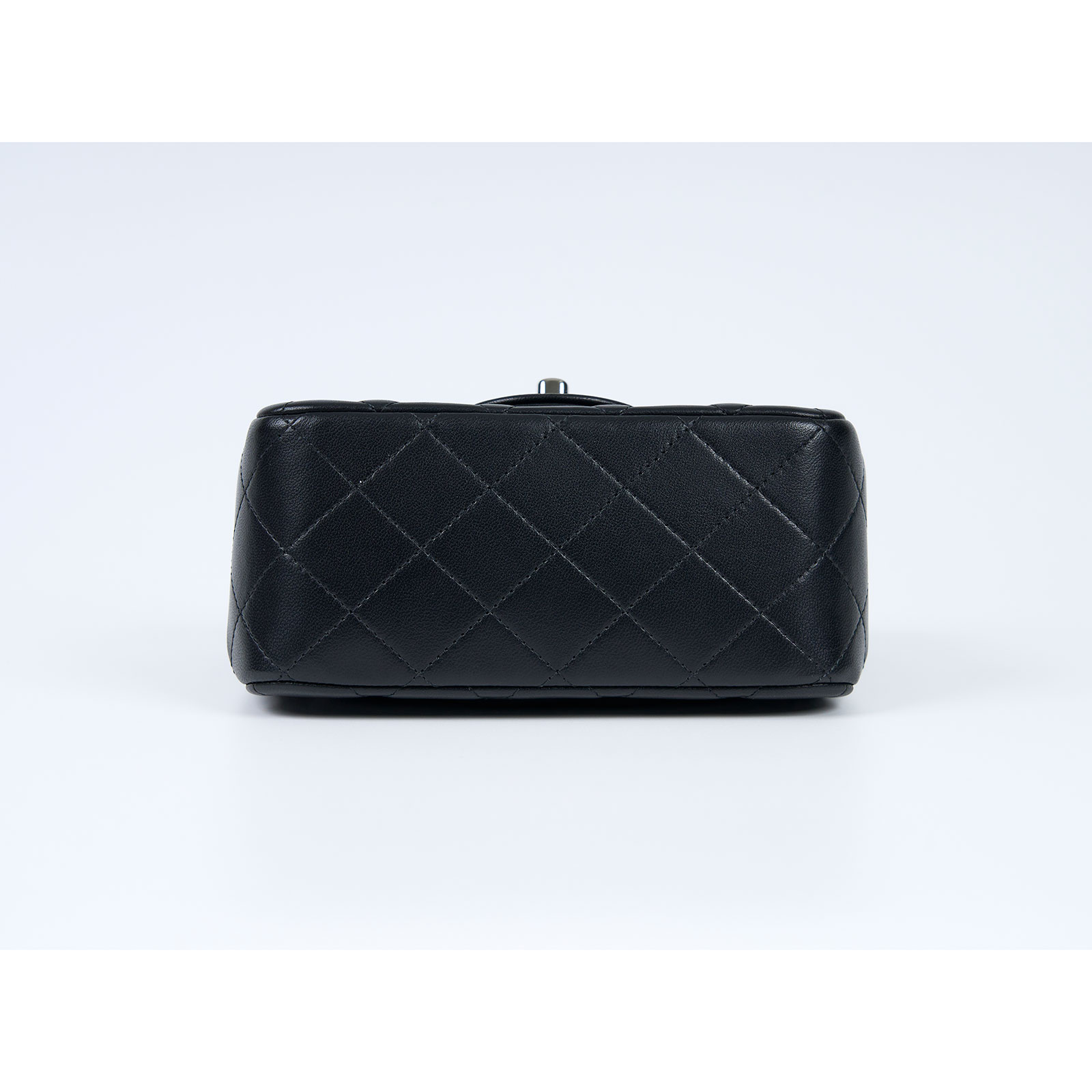 香奈兒 CHANEL CF 方形 迷你 口蓋包 A35200 晶片款 黑銀羊方胖 防塵袋/原廠盒子/購買證明影本