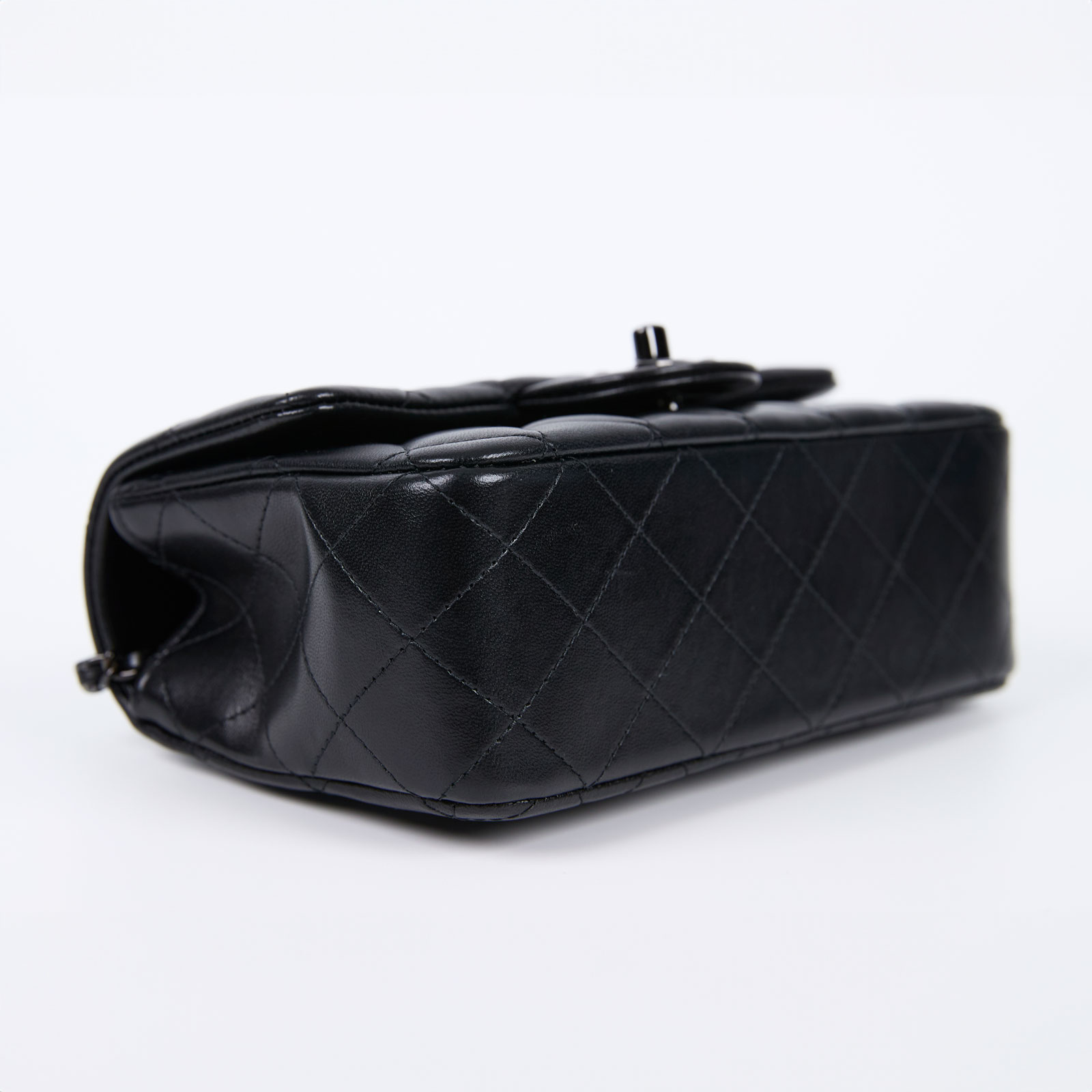 香奈兒 CHANEL Coco 20  Handle 肩背 斜背 迷你 口蓋包 AS2431 晶片款 SO BLACK HANDLE COCO20 防塵袋/原廠盒子/保證卡