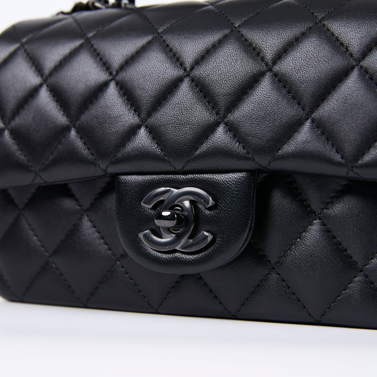 香奈兒 CHANEL Coco 20  Handle 肩背 斜背 迷你 口蓋包 AS2431 晶片款 SO BLACK HANDLE COCO20 防塵袋/原廠盒子/保證卡