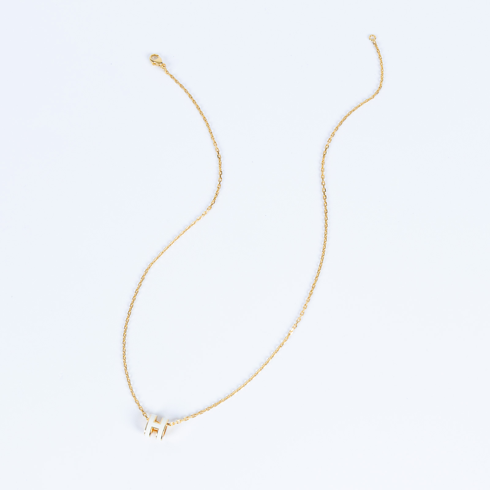 愛馬仕 Hermes Mini Pop H 墜飾 POPHPMINI ST 02 34 白MINI POP H項鍊 原廠盒子/防塵袋