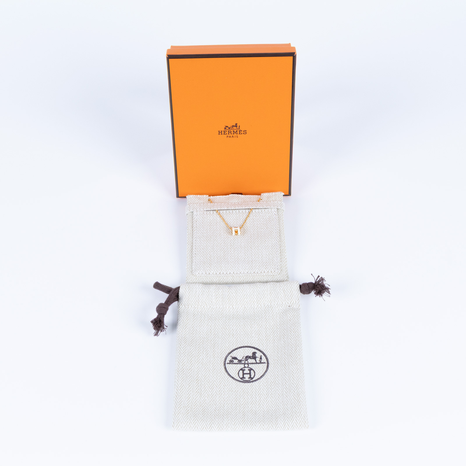 愛馬仕 Hermes Mini Pop H 墜飾 POPHPMINI ST 02 34 白MINI POP H項鍊 原廠盒子/防塵袋