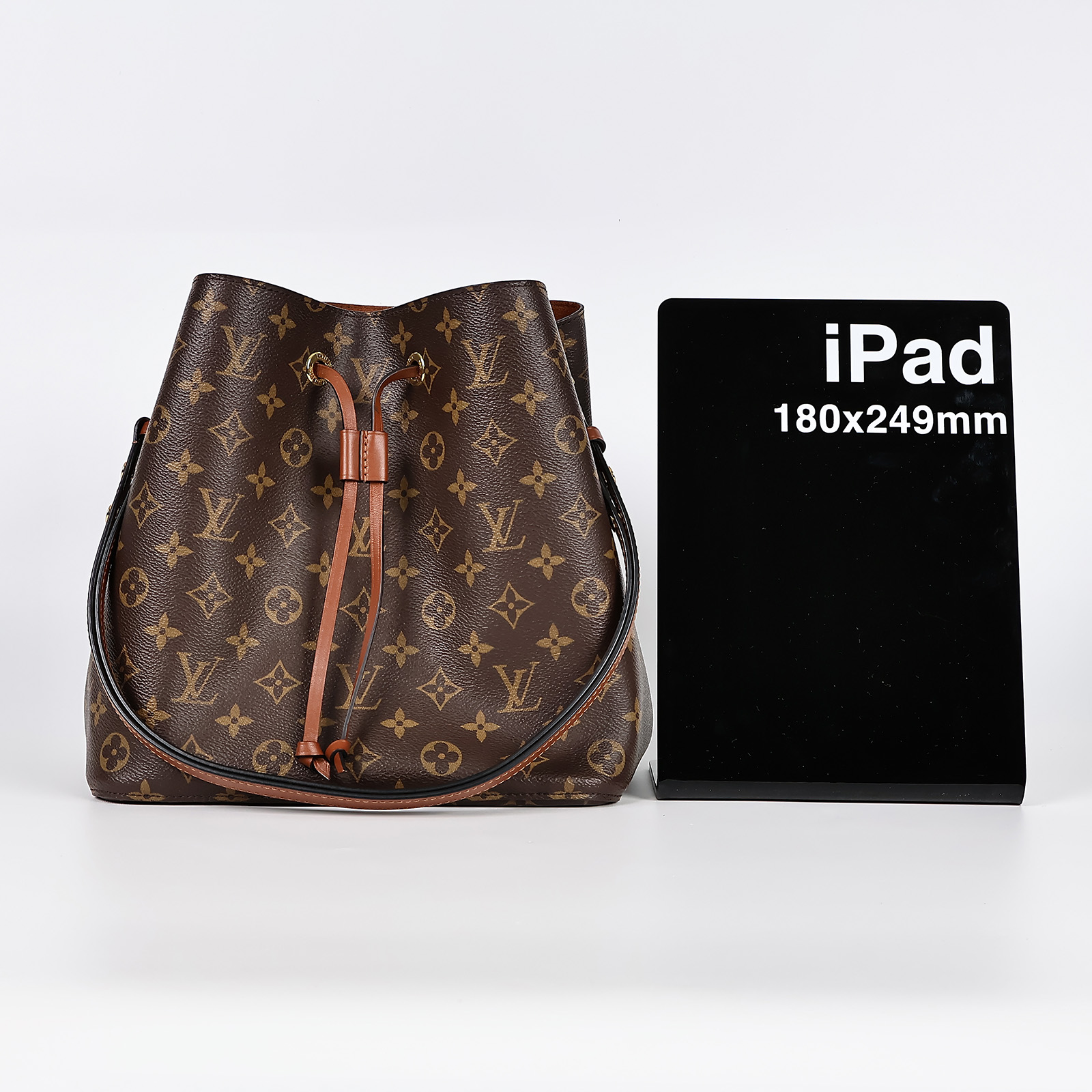 路易威登 LOUIS VUITTON NéoNoé MM 經典帆布 肩背 水桶包 棕色 M44887 晶片款 棕色原花NEONOE 無附屬品