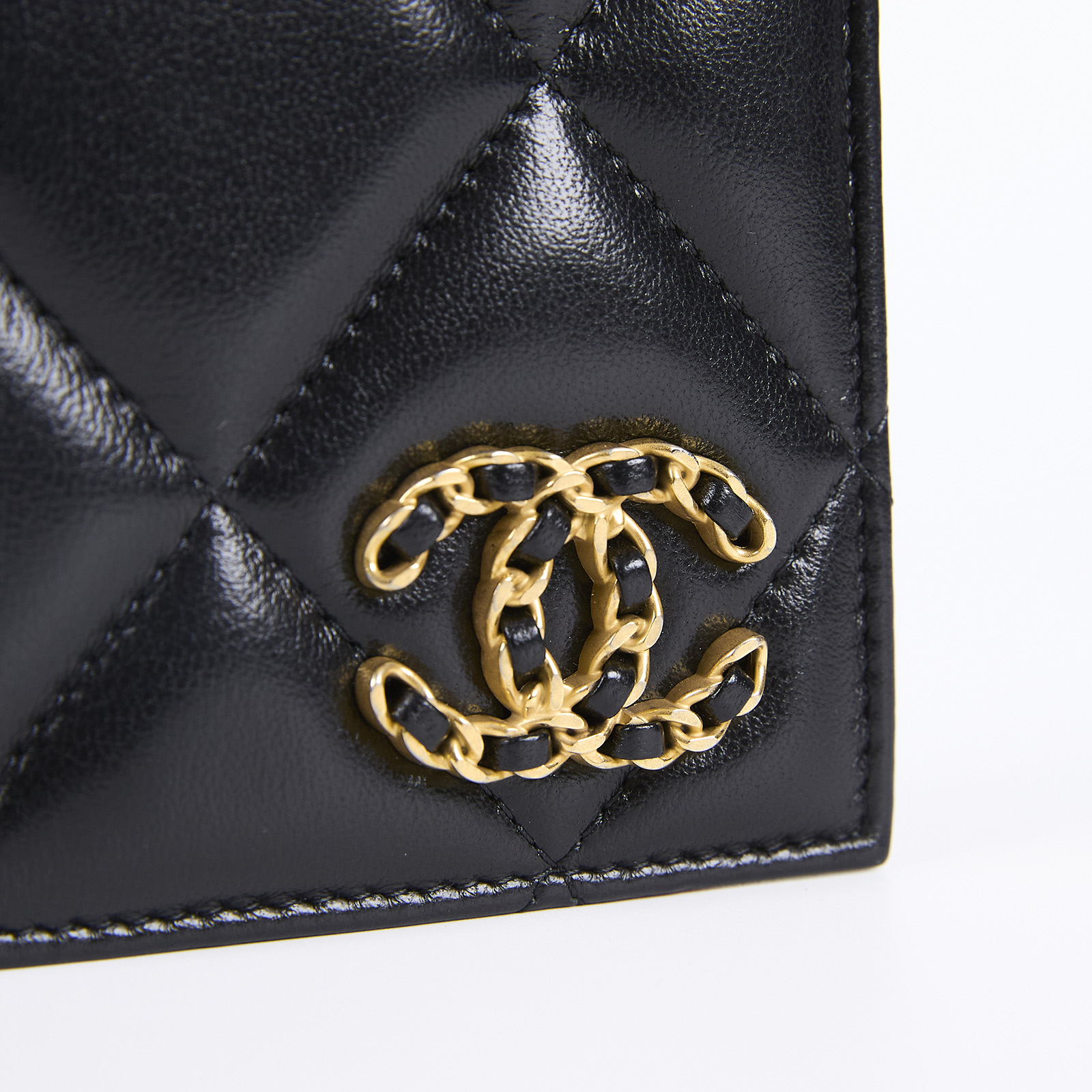 香奈兒 CHANEL 19 菱格紋 護照套 AP3363 晶片款 黑19護照夾 防塵袋/原廠盒子