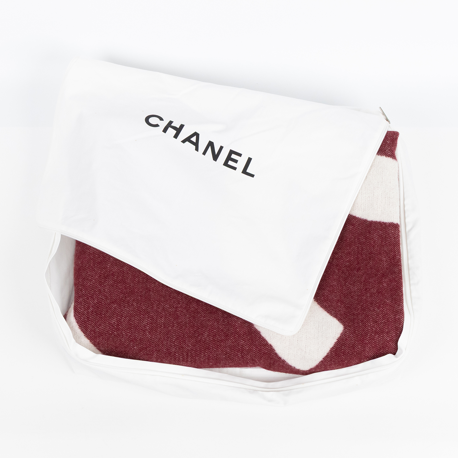 香奈兒 CHANEL CC LOGO 毛毯 披肩  酒紅/白毛毯 防塵袋