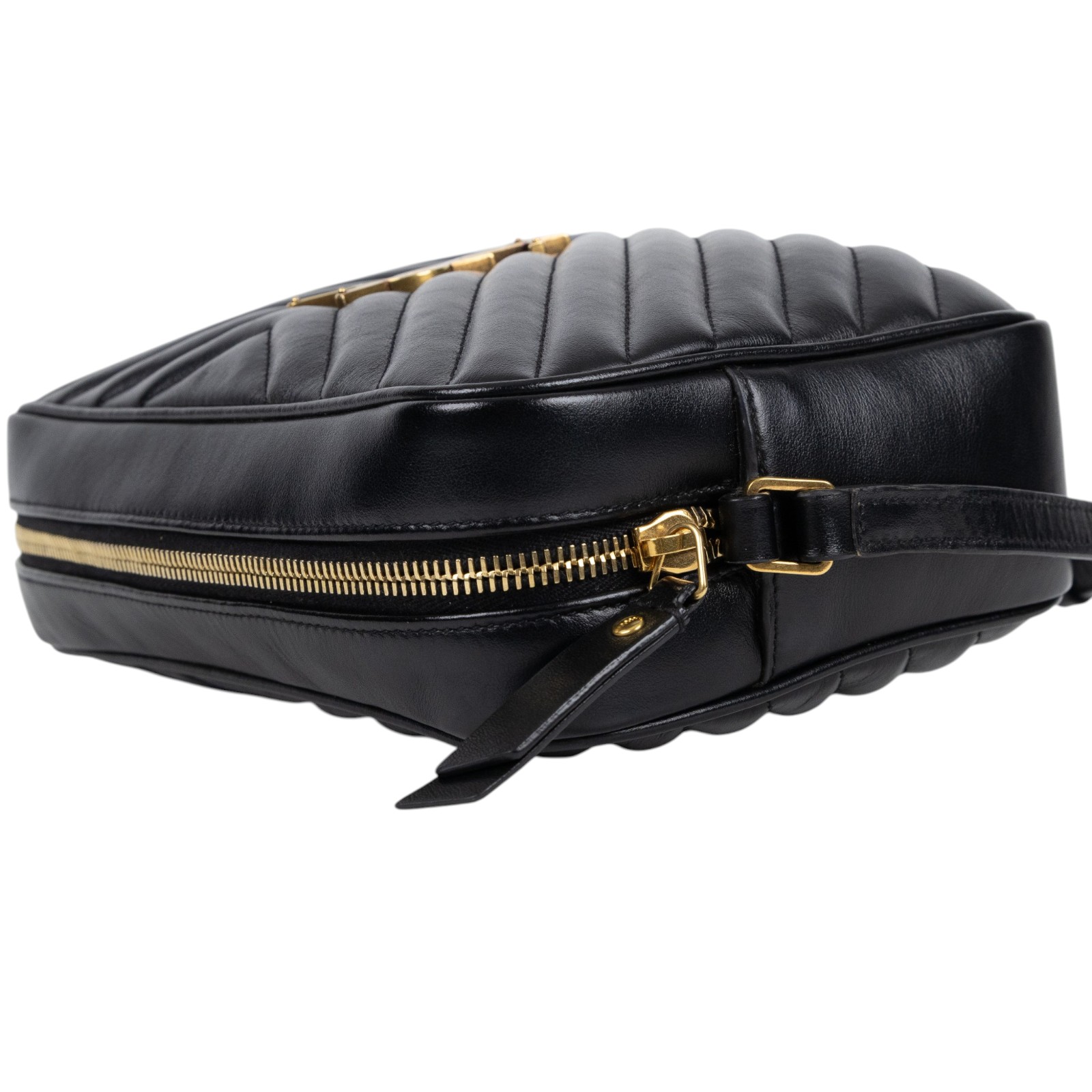 聖羅蘭 YSL SAINT LAURENT Monogram V字紋 流蘇 斜背包 金色五金 520534DV707 黑金流蘇相機包 防塵袋