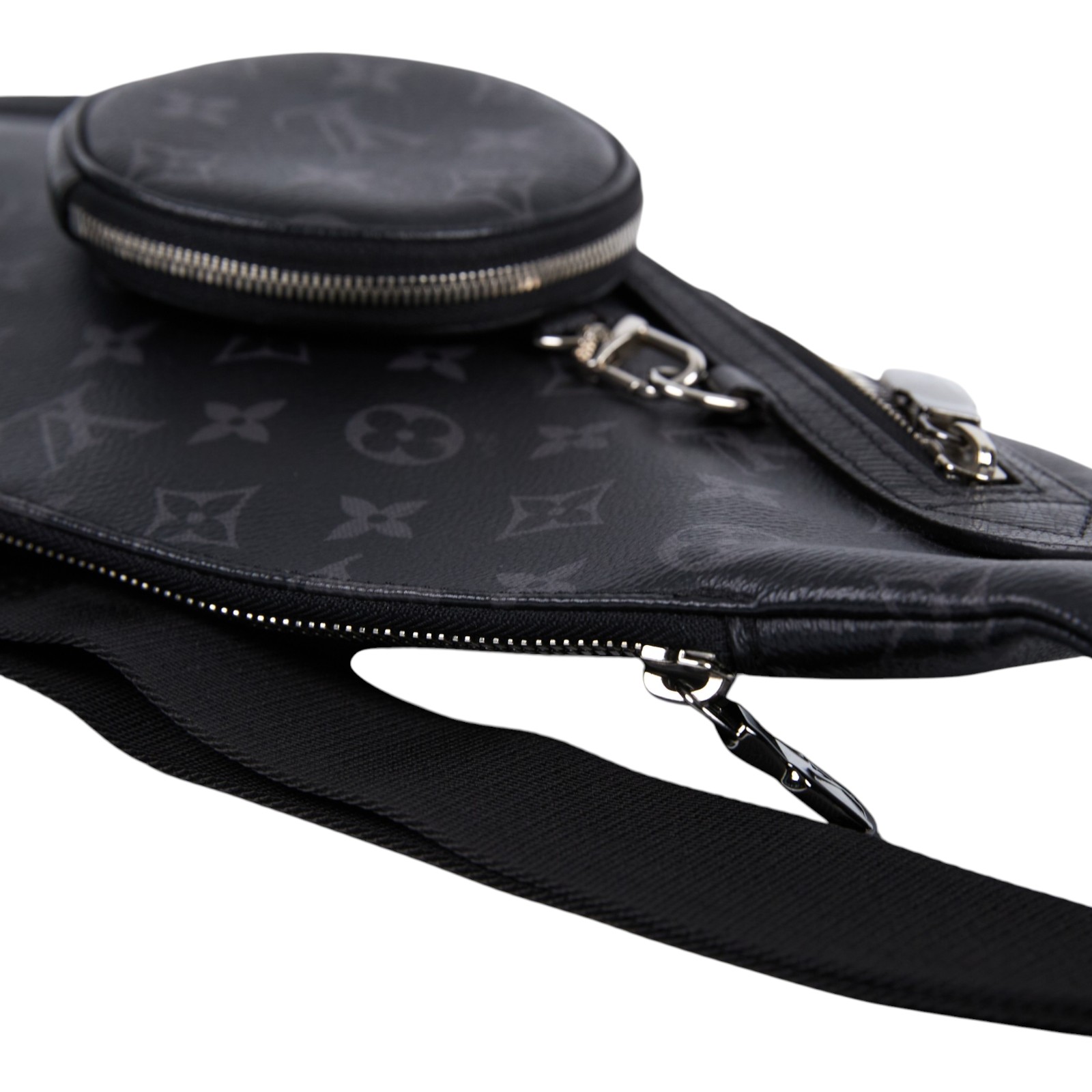 路易威登 LOUIS VUITTON Duo 斜背包 黑色 M30936 晶片款 黑原花DUO斜背包 零錢包/防塵袋/國外購買證明
