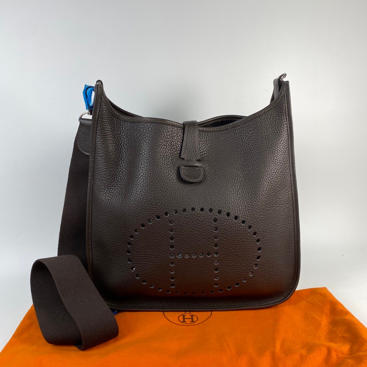 愛馬仕 Hermes Evelyne Bag 伊芙琳包 III 33 EV33 口H刻 深棕EVELYNE33 防塵袋/背帶