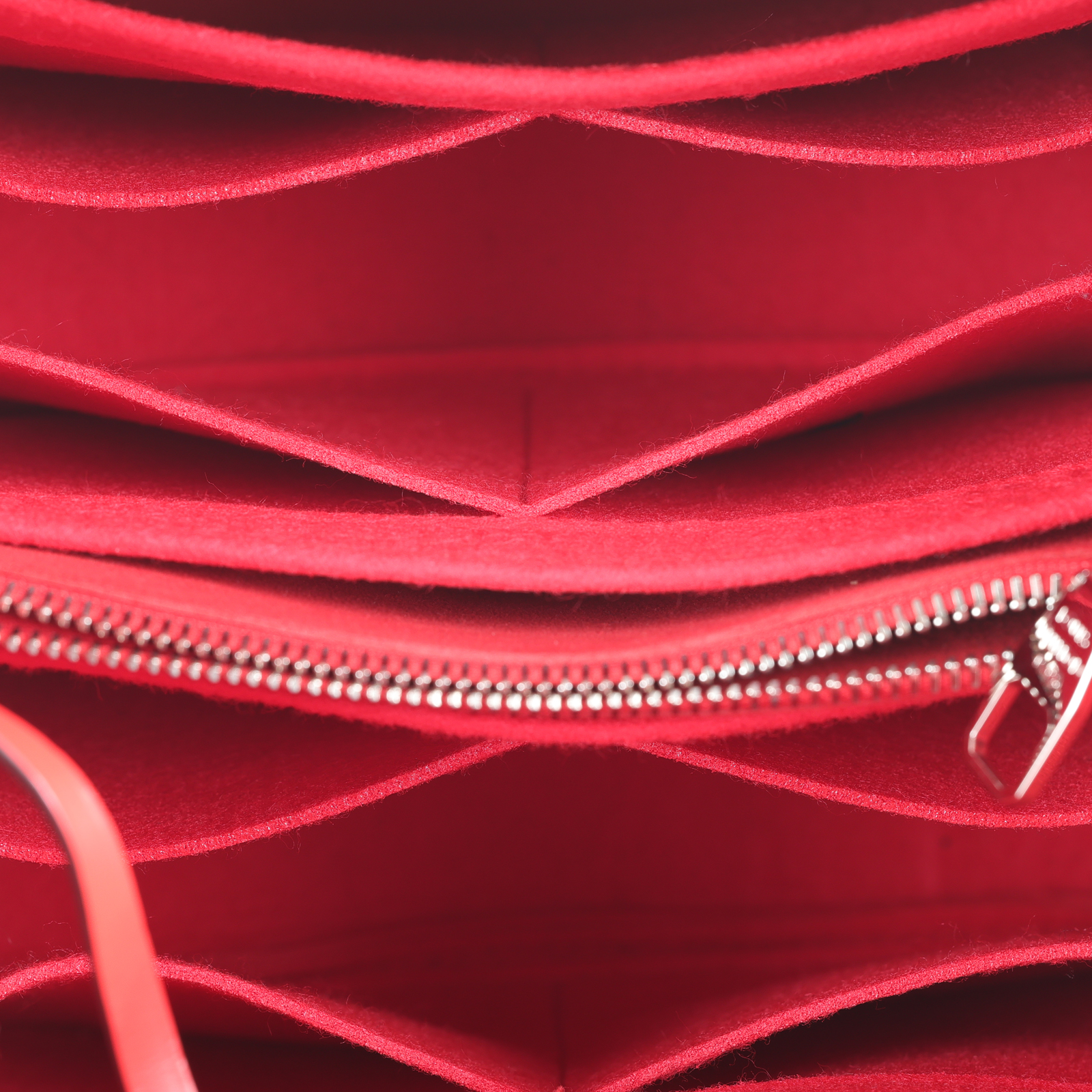 路易威登 LOUIS VUITTON NéoNoé MM 皮革 水桶包 海軍藍/紅色 M45306 深藍壓紋NEONOE MM 防塵袋