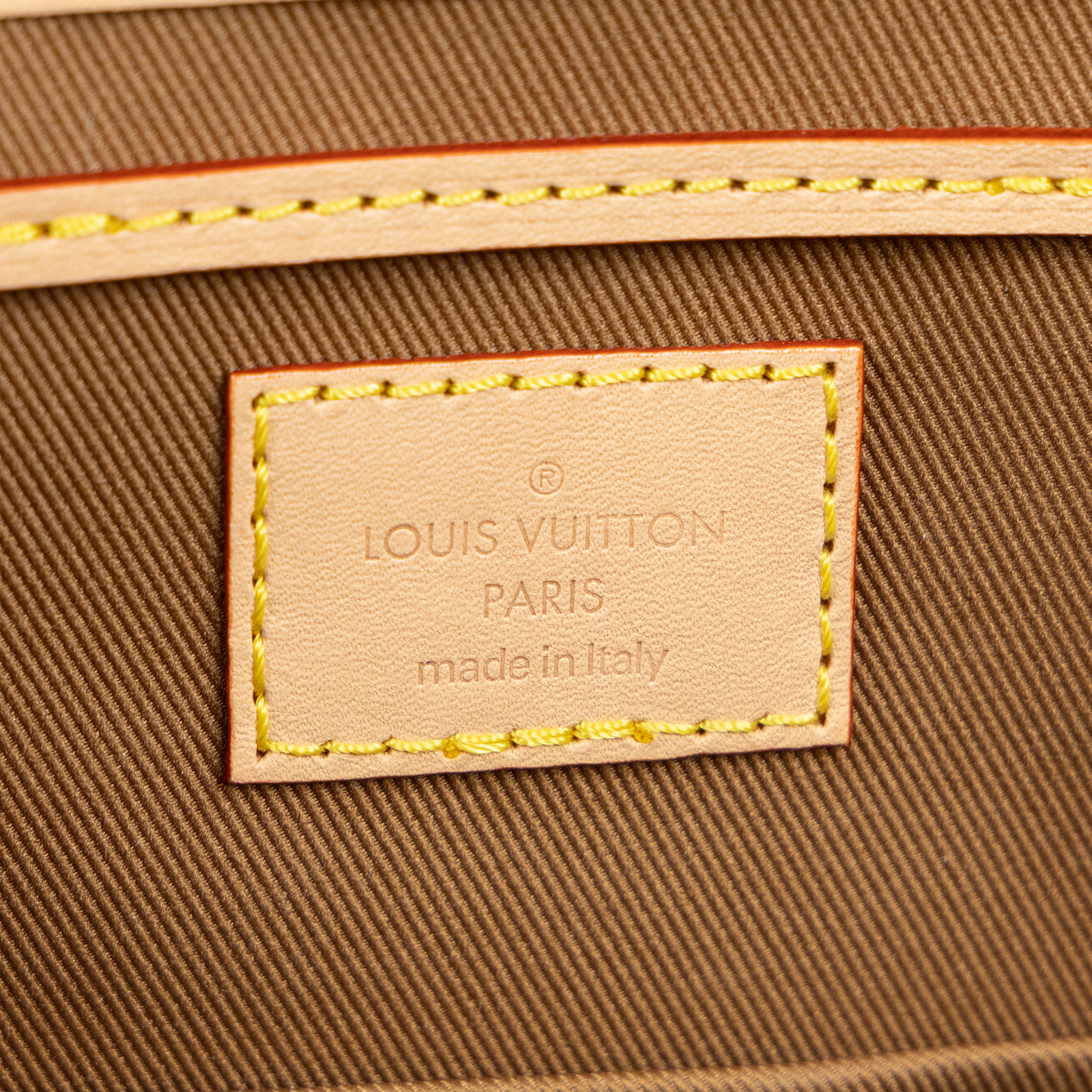 路易威登 LOUIS VUITTON Montsouris Mini 後背包 經典帆布 M11199 晶片款 原花MONTSOURIS MINI後背包 防塵袋