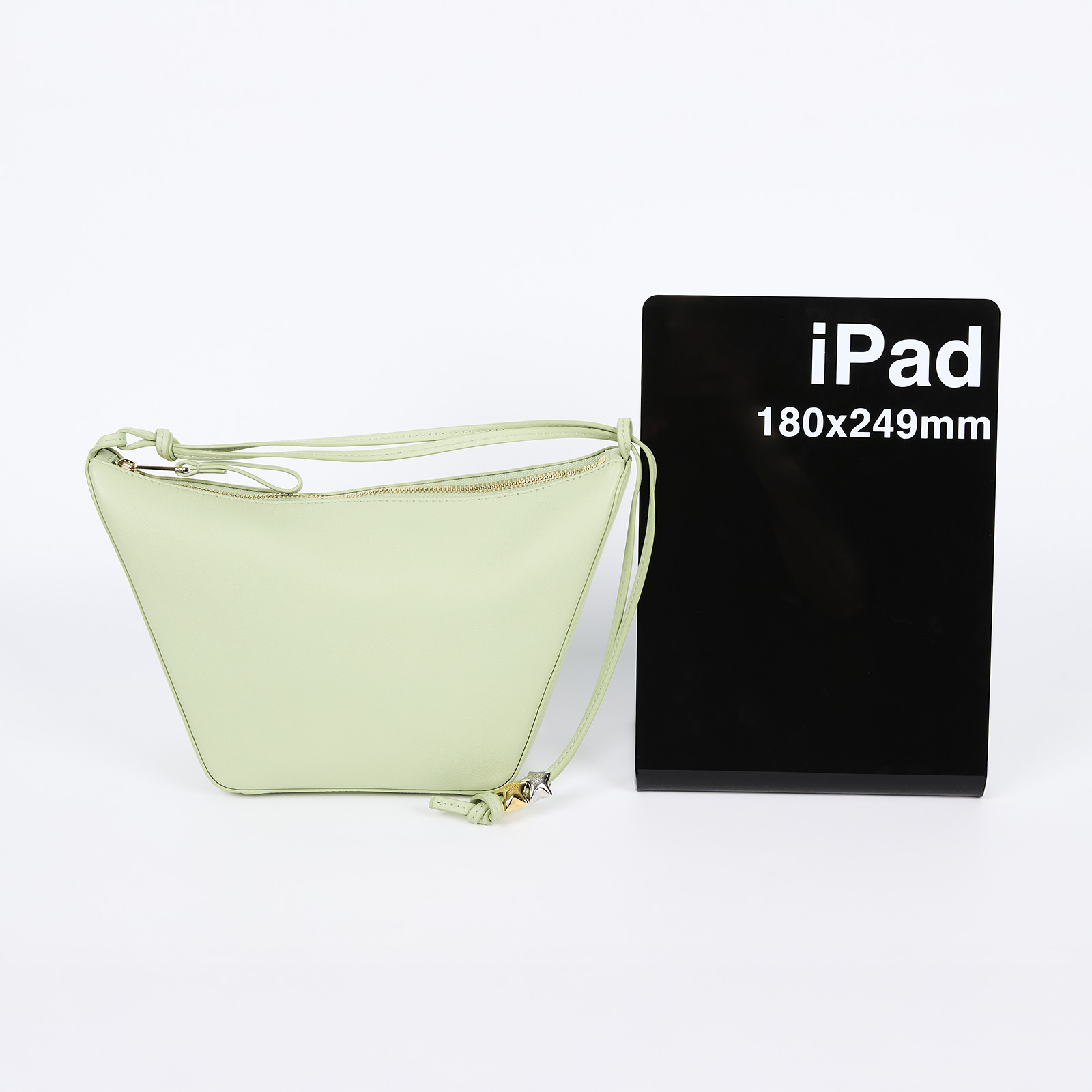 羅意威 LOEWE Mini Hammock Hobo bag 迷你 吊床包  淺綠HAMMOCK HOBO MINI 防塵袋