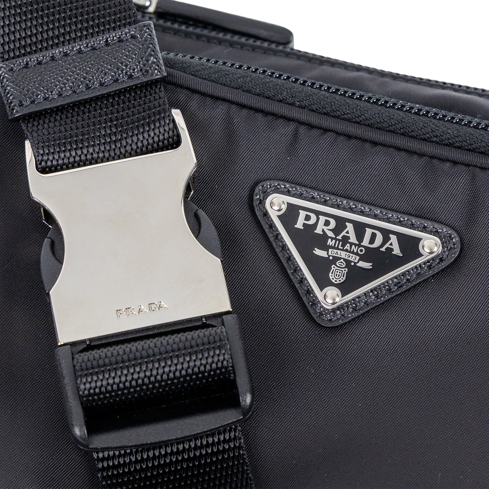 普拉達 PRADA Re-Nylon Saffiano 皮革 肩背袋 2VH128_2DMG 黑RE-NYLON LOGO肩背包 原廠盒子/防塵袋/保證卡