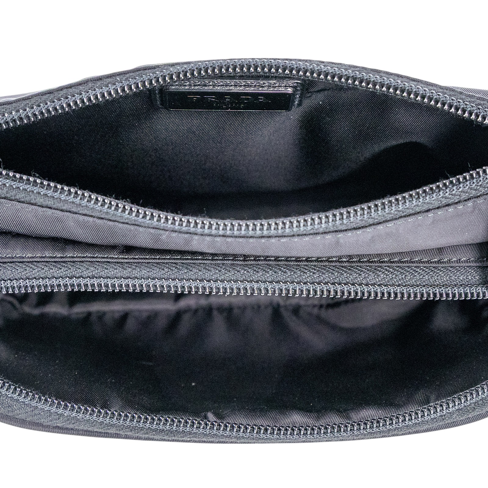 普拉達 PRADA Re-Nylon Saffiano 皮革 肩背袋 2VH128_2DMG 黑RE-NYLON LOGO肩背包 原廠盒子/防塵袋/保證卡