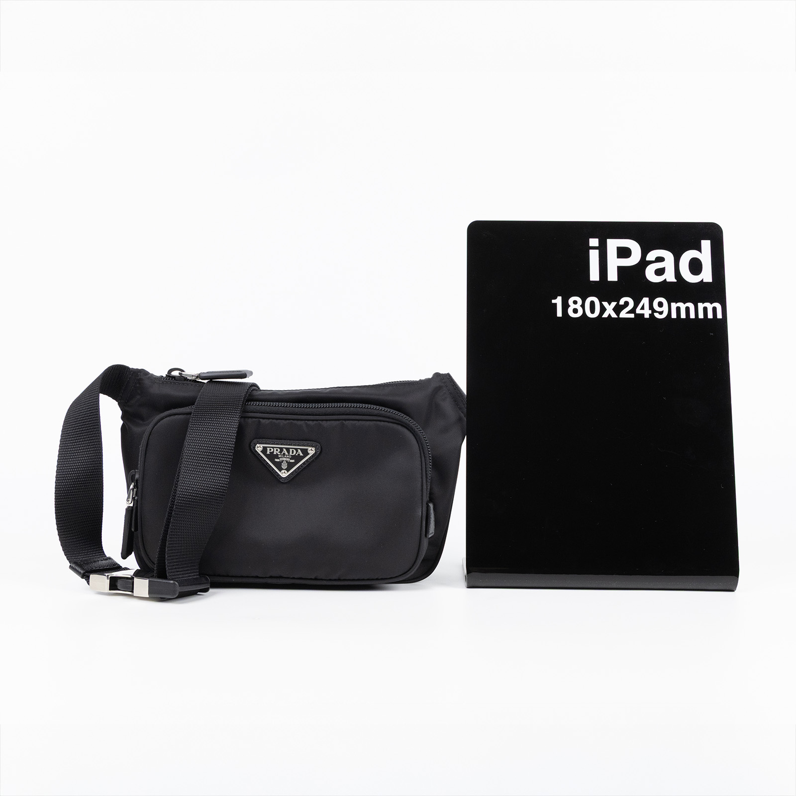 普拉達 PRADA Re-Nylon Saffiano 皮革 肩背袋 2VH128_2DMG 黑RE-NYLON LOGO肩背包 原廠盒子/防塵袋/保證卡