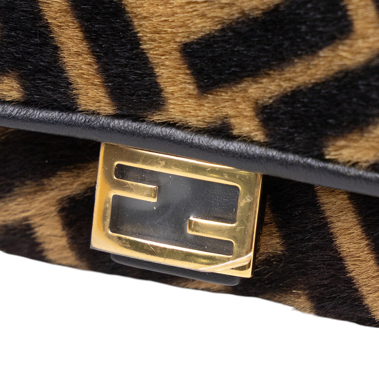 芬迪 FENDI FF Nano Baguette 吊飾 7AR844AEIV 深棕毛毛超迷你BAGUETTE法棍包 防塵袋/原廠盒子